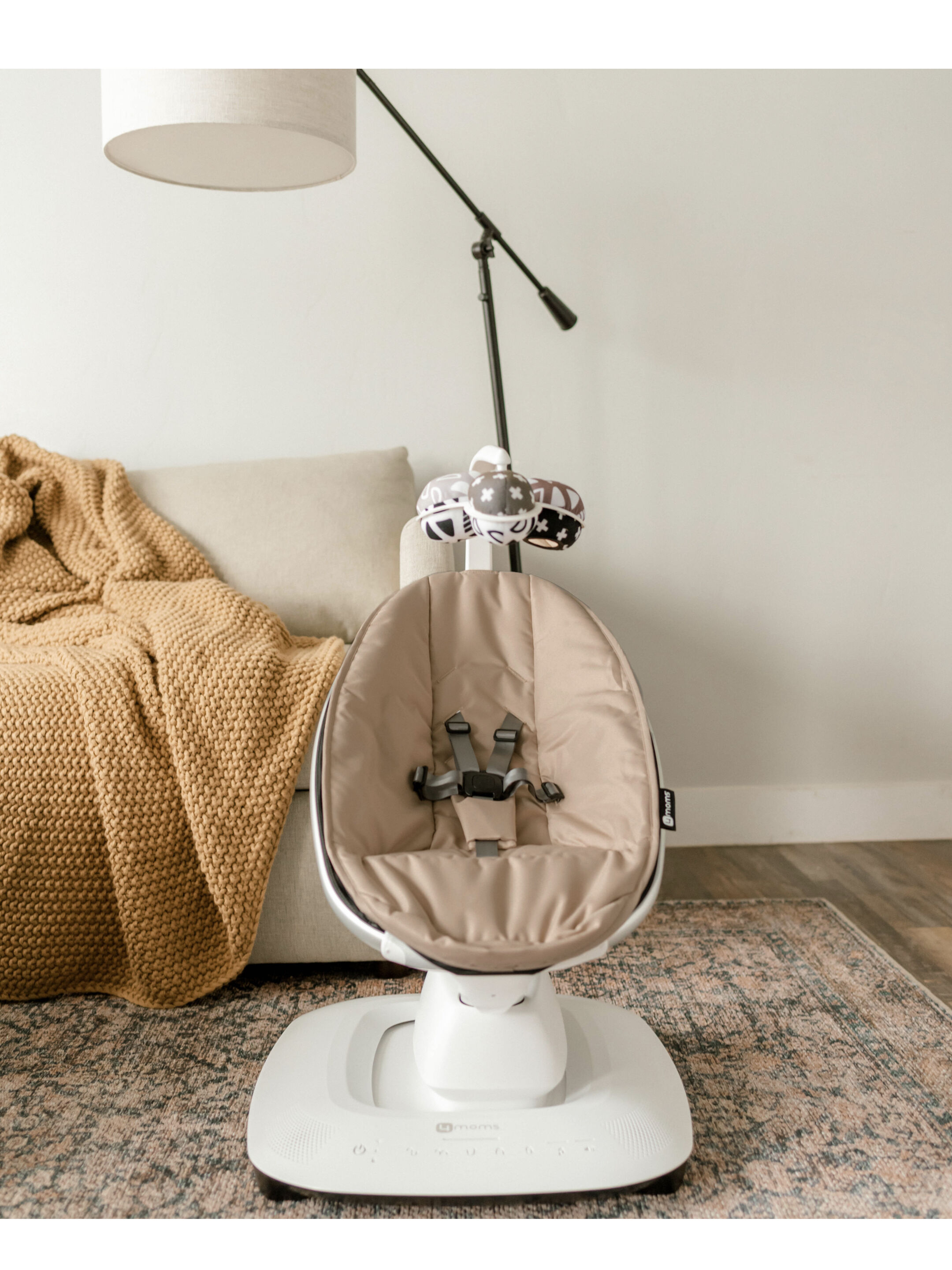 4Moms Mamaroo - Multi-Motion Baby Swing - Sandstone image number 3