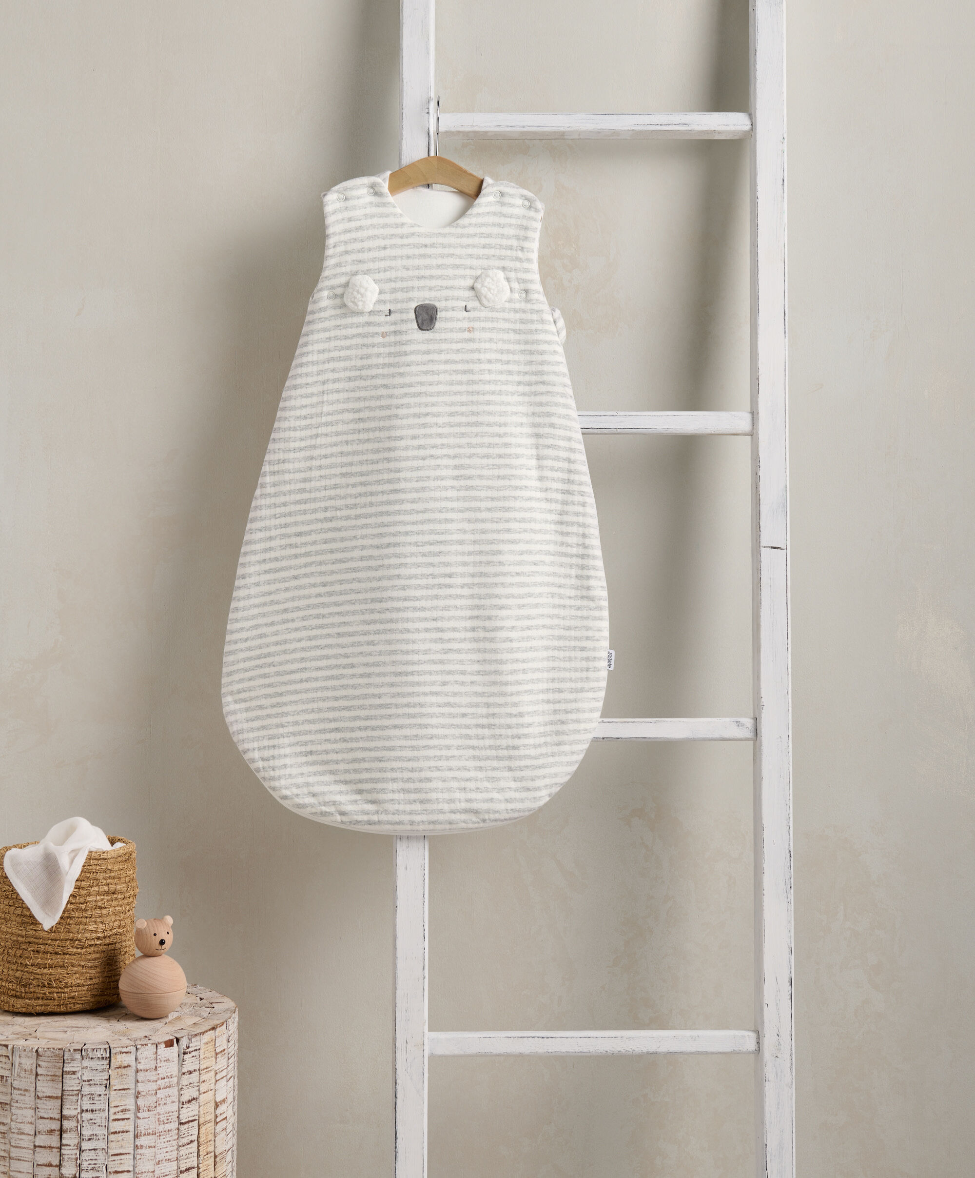 Dreampod 0-6 Months 2.5 Tog - Wildly Adventures image number 1