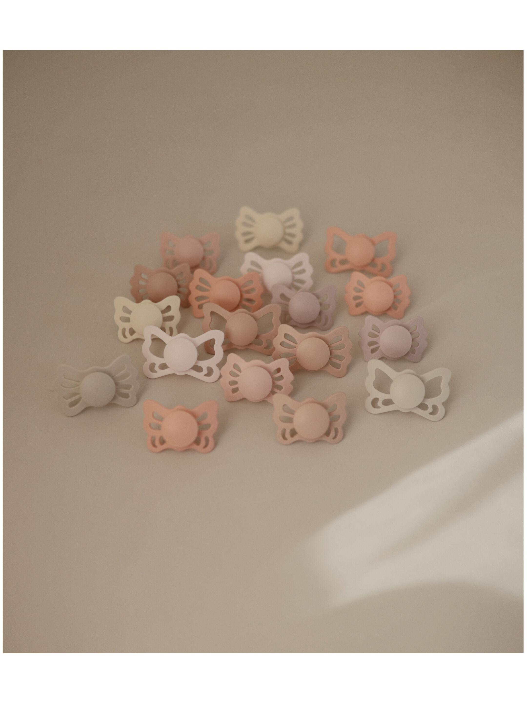 FRIGG Butterfly Anatomical Silicone Baby Pacifier 0-6M 2-Pack Cream/Blush - Size 1 image number 4
