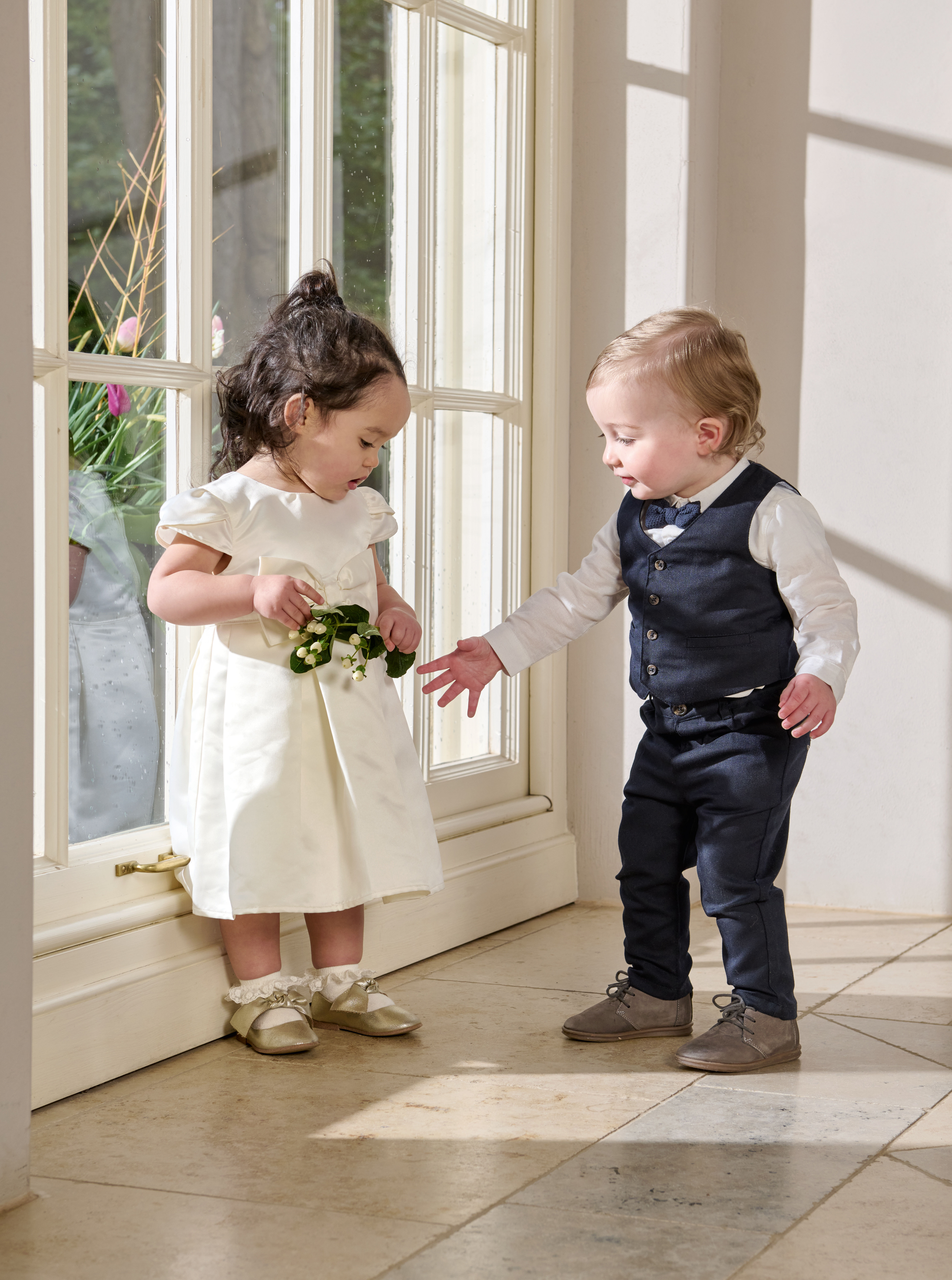 4 Piece Navy Suit with knit tie image number 6