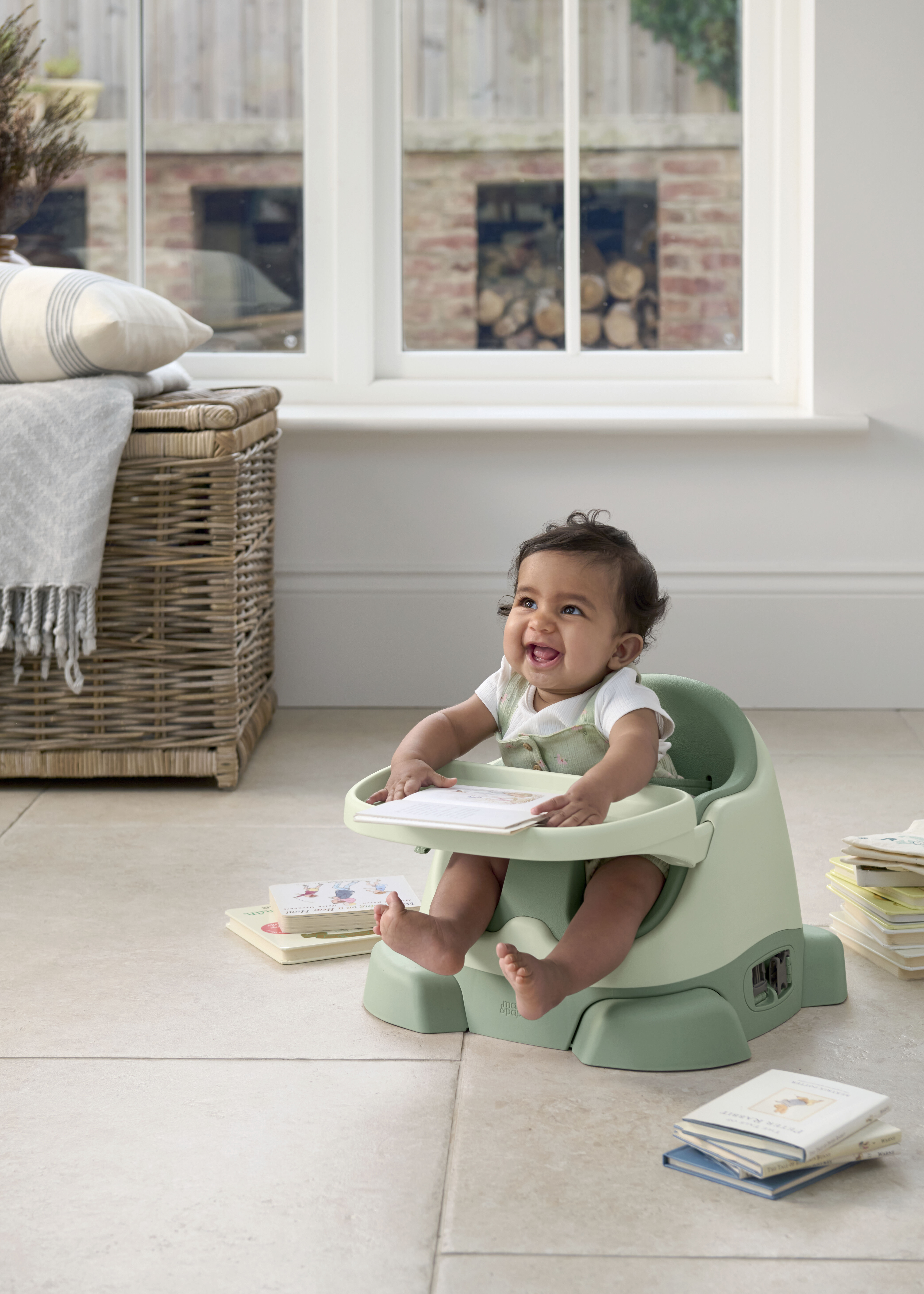 Bug 3-in-1 Floor & Booster Seat with Activity Tray - Eucalyptus image number 4