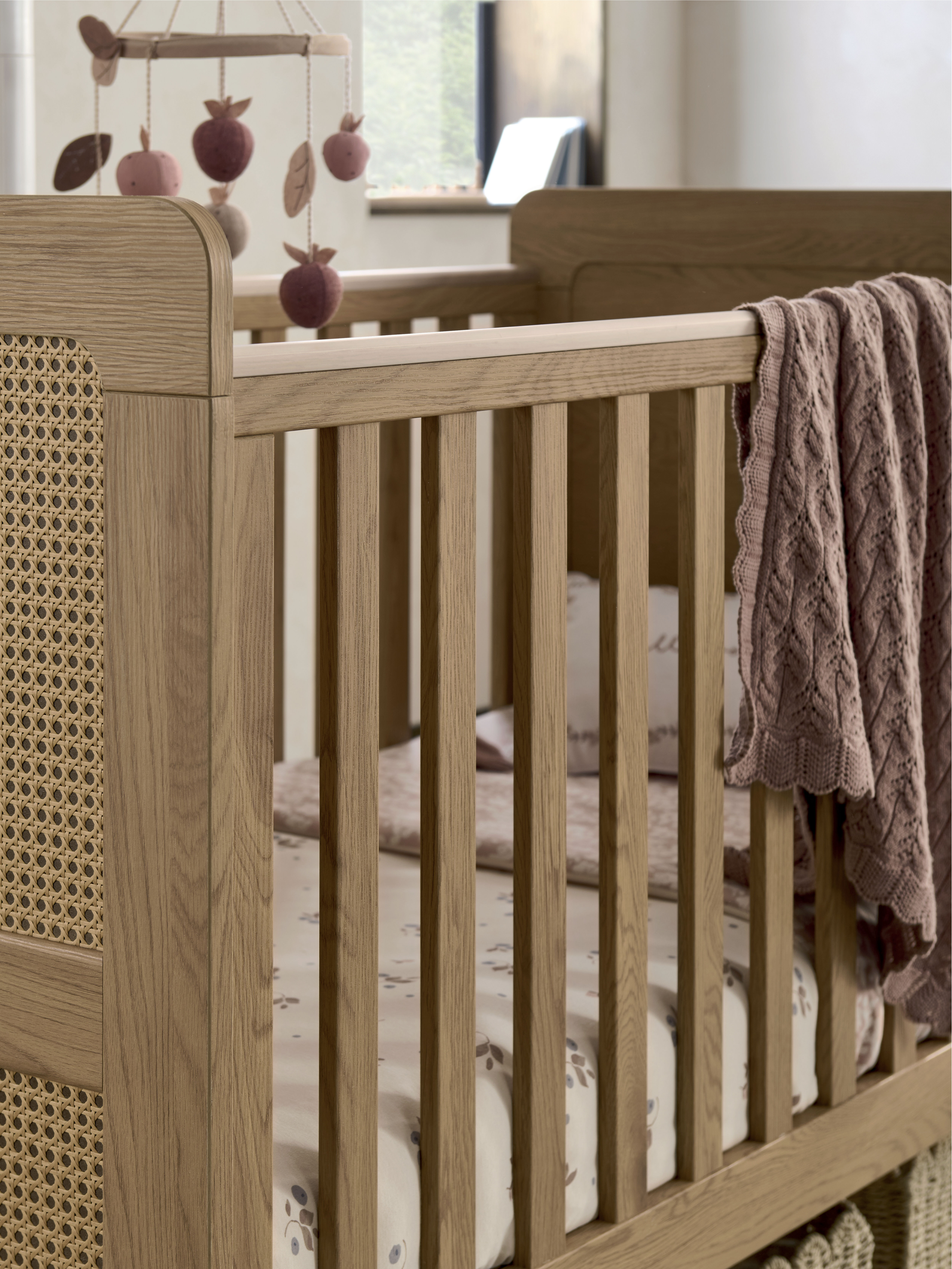 Esna Cotbed - Rattan image number 3