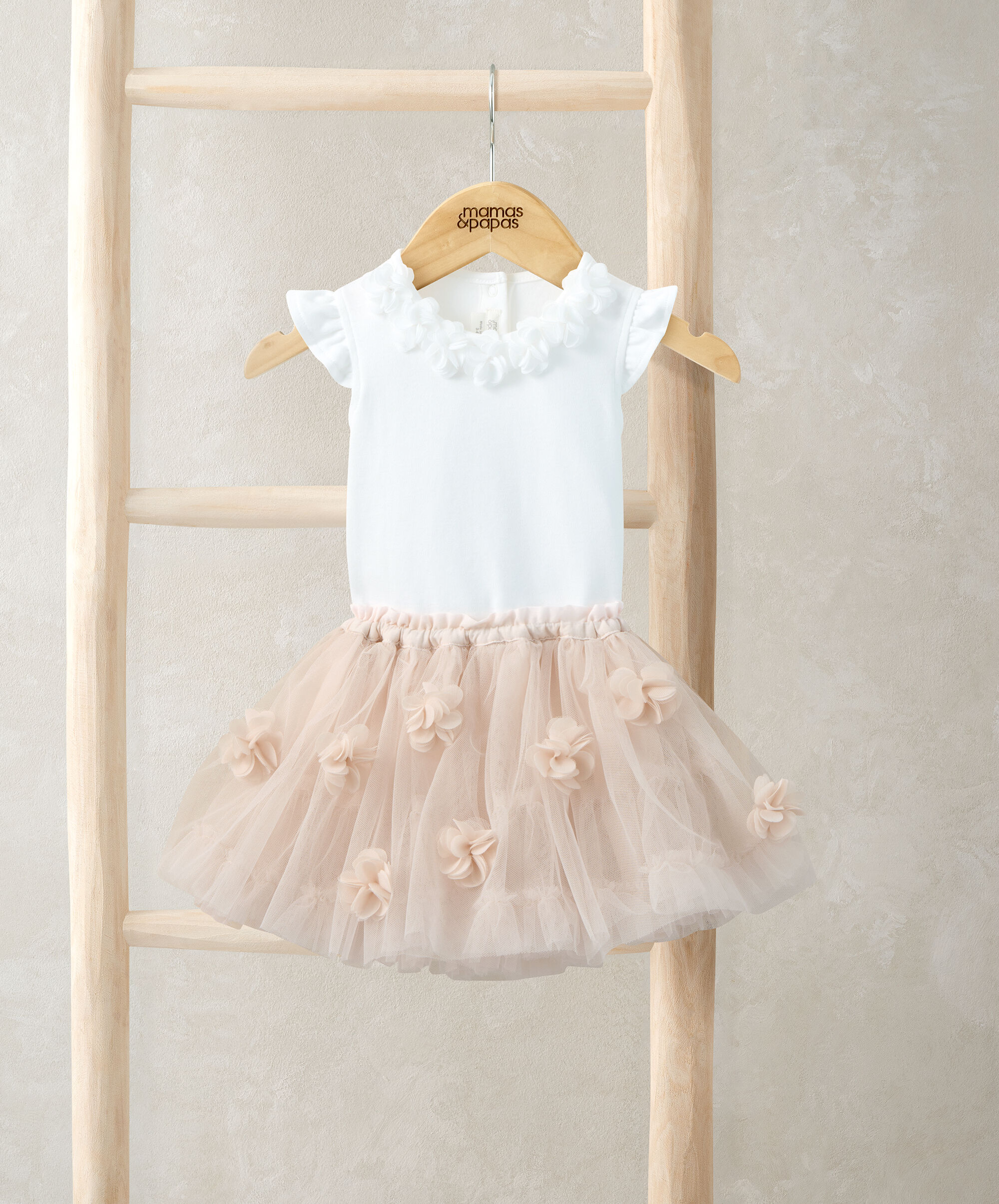 Floral Bodysuit & Tutu Outfit Set image number 1