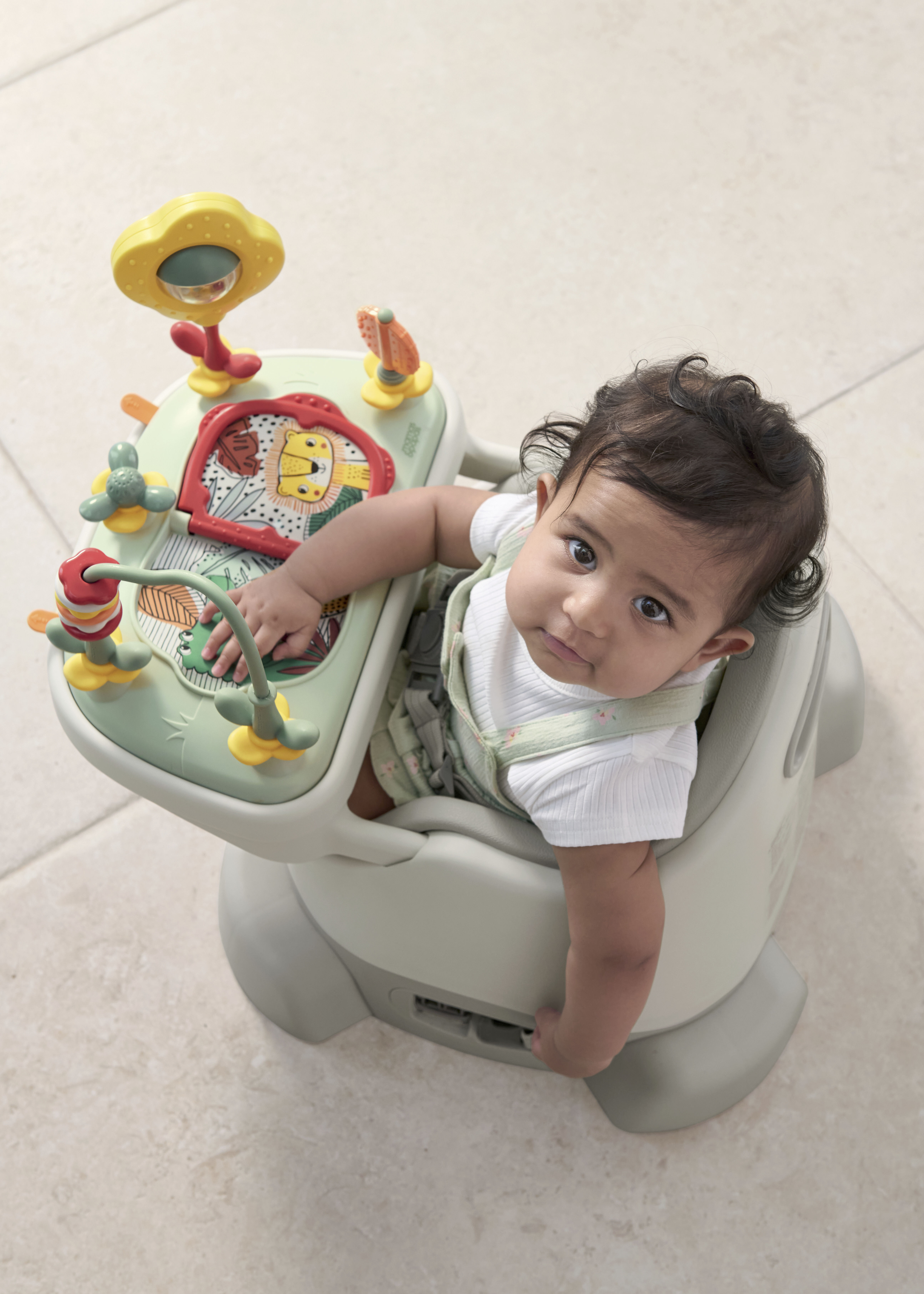 Bug 3-in-1 Floor & Booster Seat with Activity Tray - Pebble image number 2
