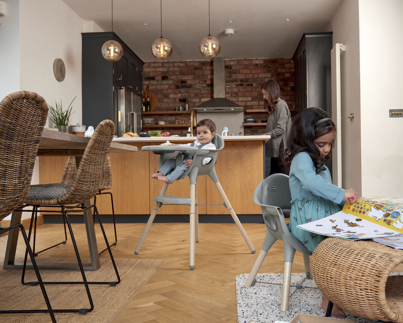 Juice High Chair - Washed Grey image number 6