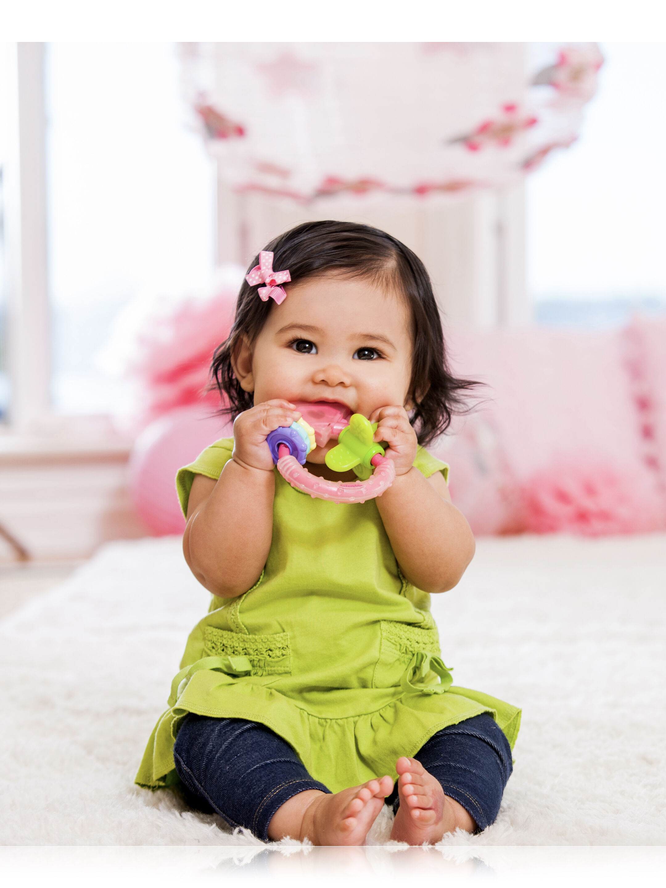 Infantino Chew & Play Ring Teether image number 2