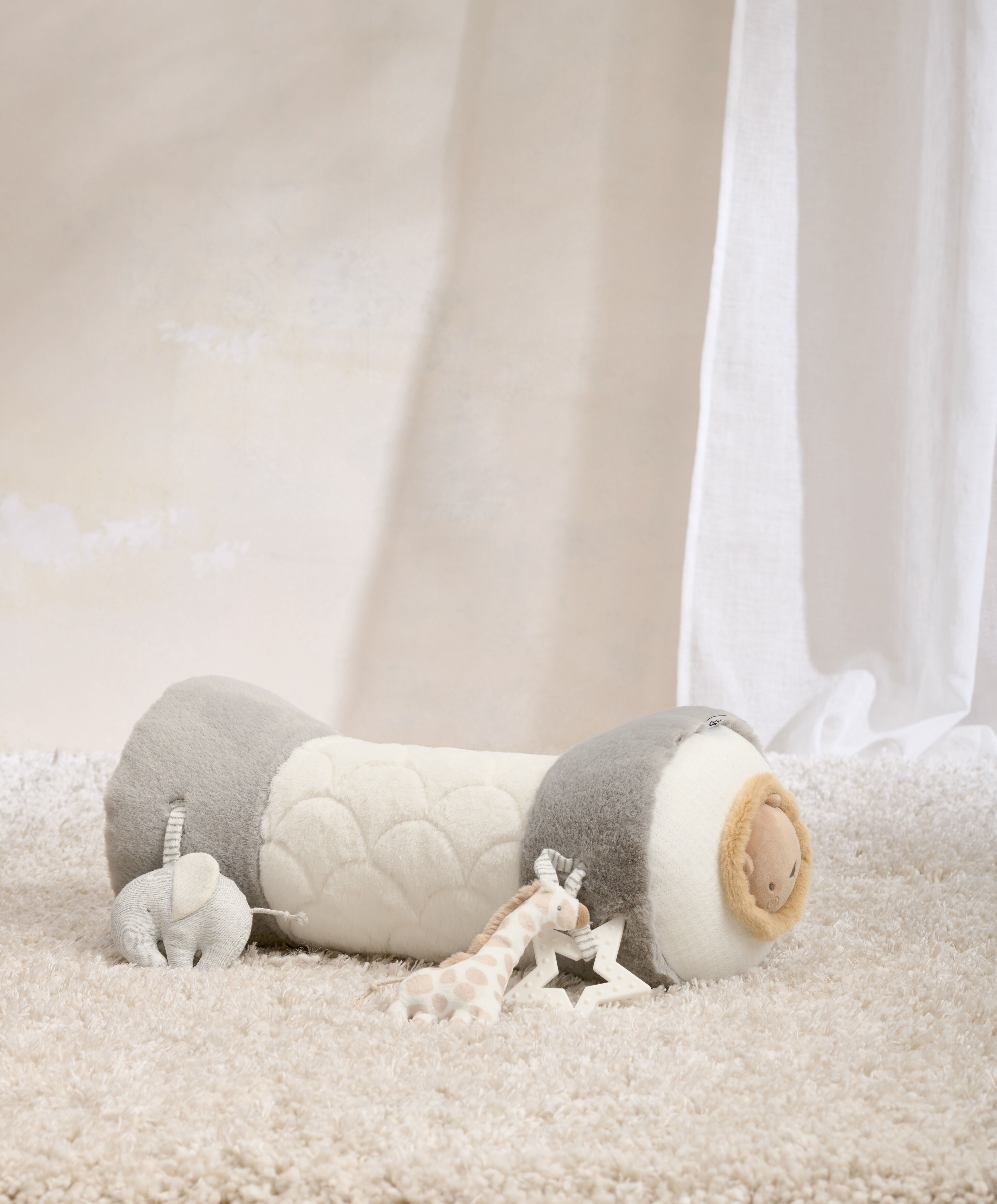 Mamaroo tummy pillow shop