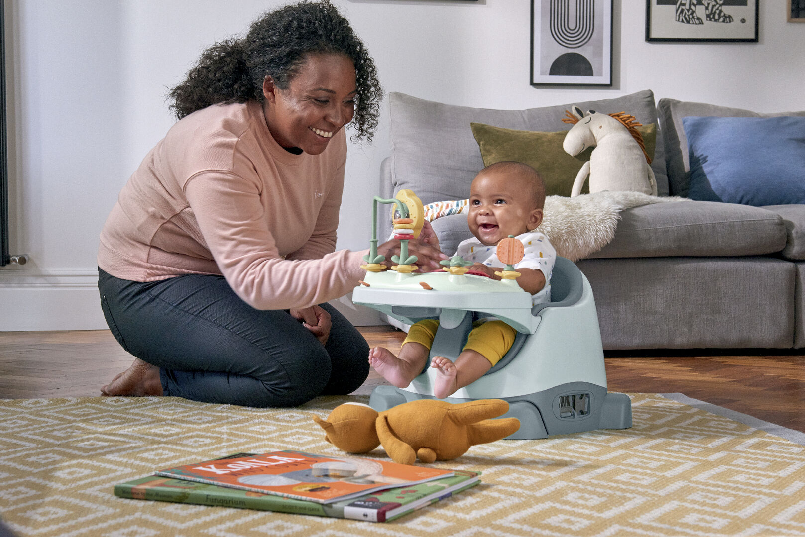 Baby feeding seat shop with tray
