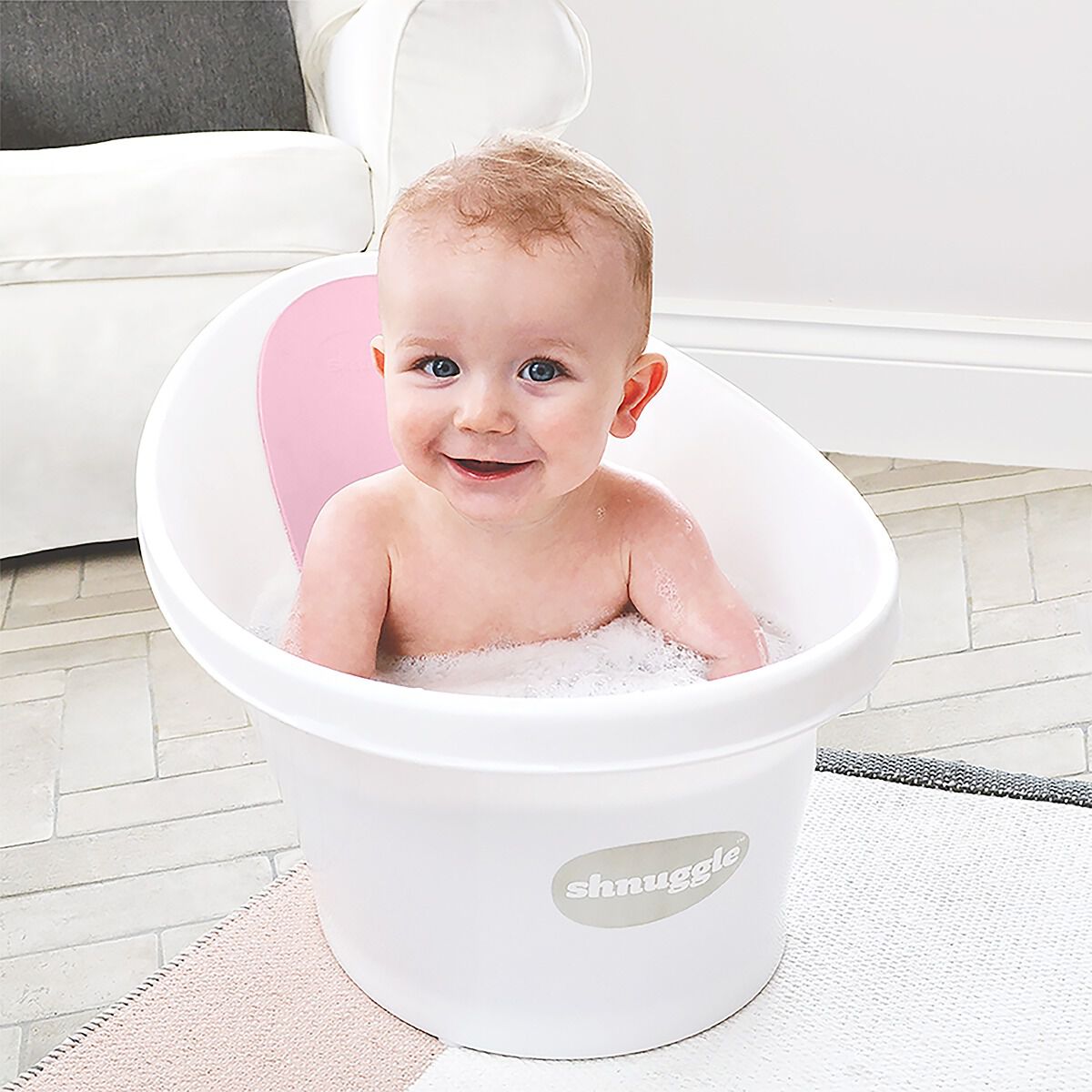 Shnuggle baby bath deals mamas and papas