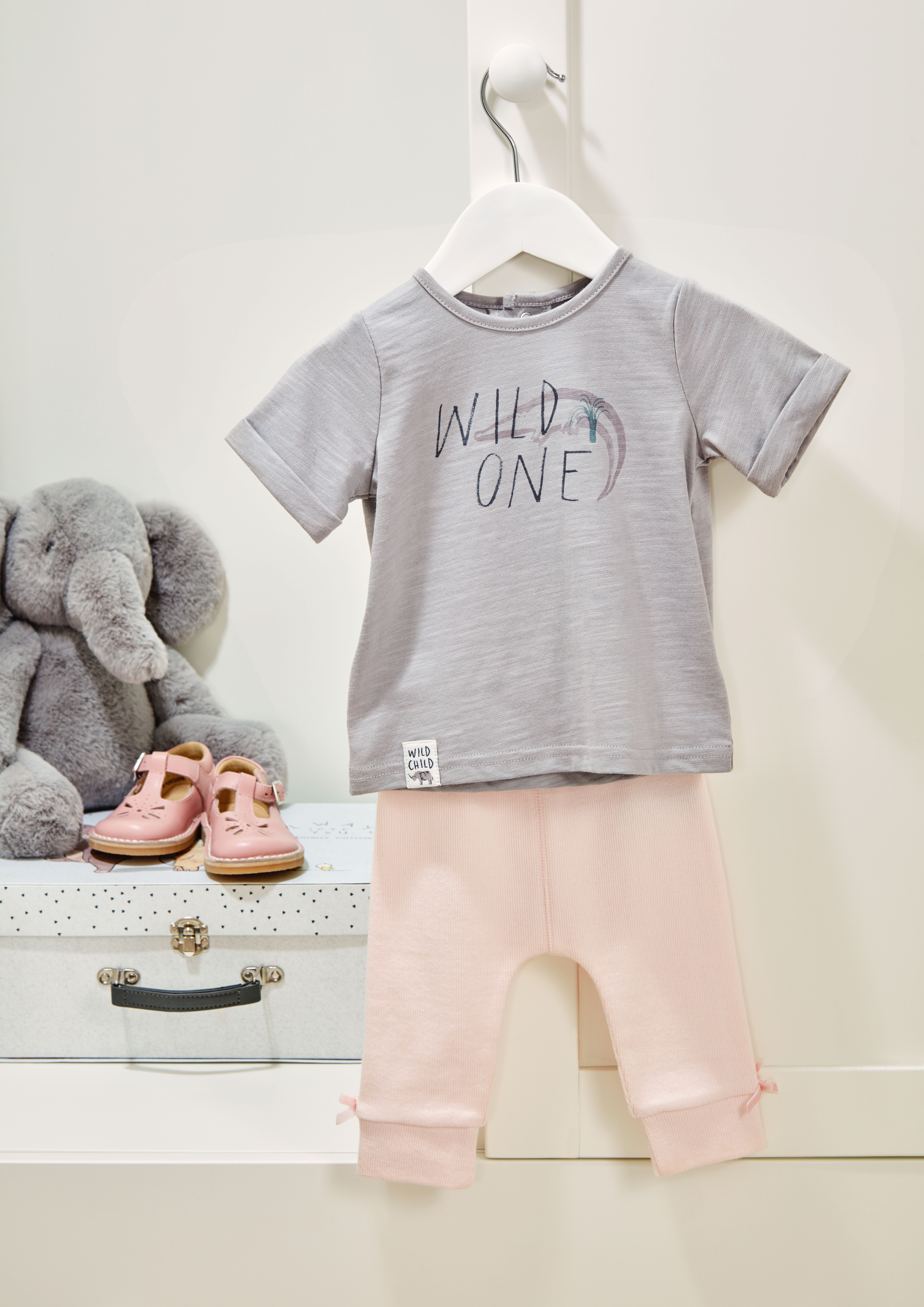 Floral Top & Ribbed Legging Set image number 8