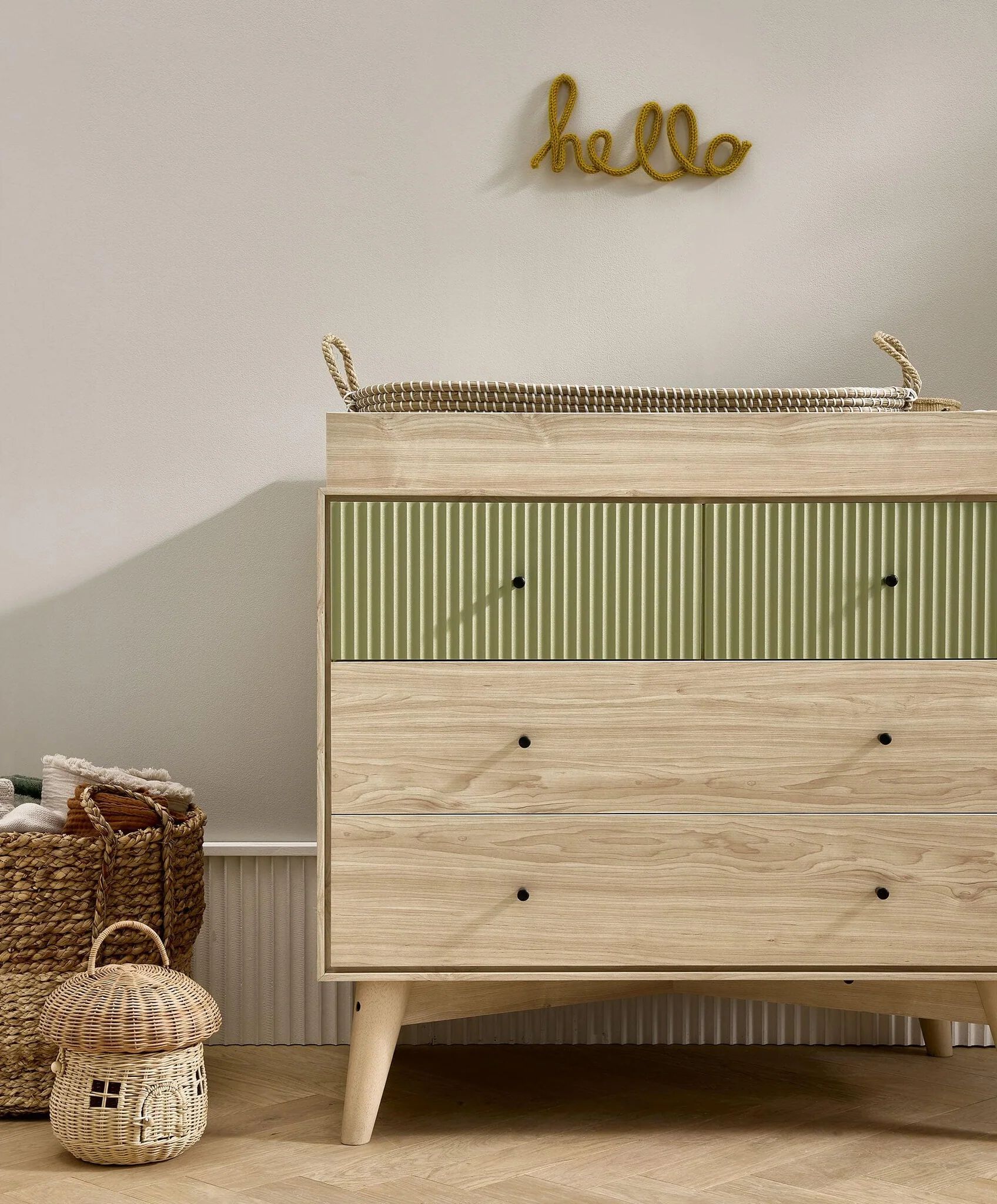 Coxley Nusery Dresser Changer - Natural/Olive Green image number 1