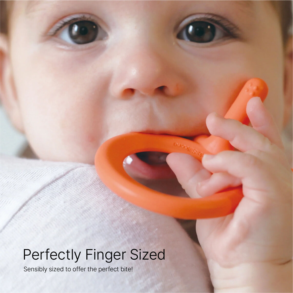 Comotomo Silicone Baby Teether Orange 3 Months + image number 3