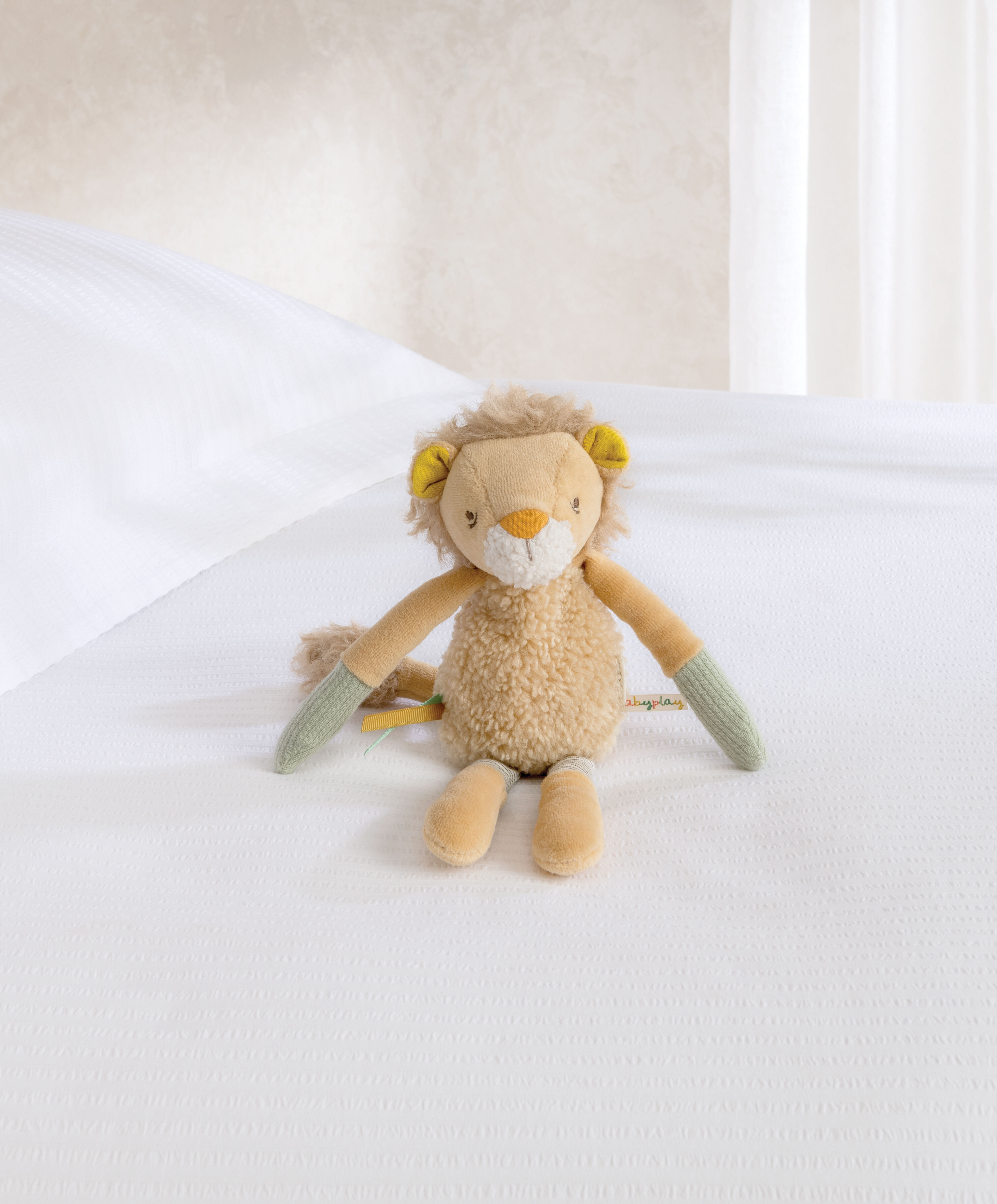 Activity Toy Beanie - Lenny Lion