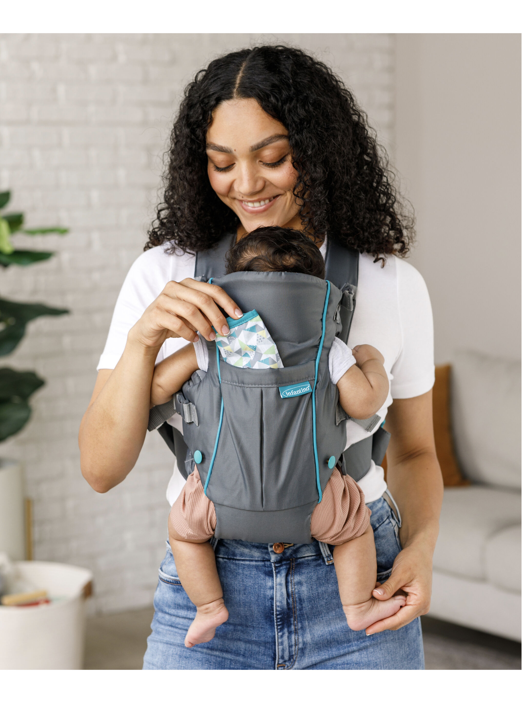 Infantino Swift With Pocket - New Color image number 1