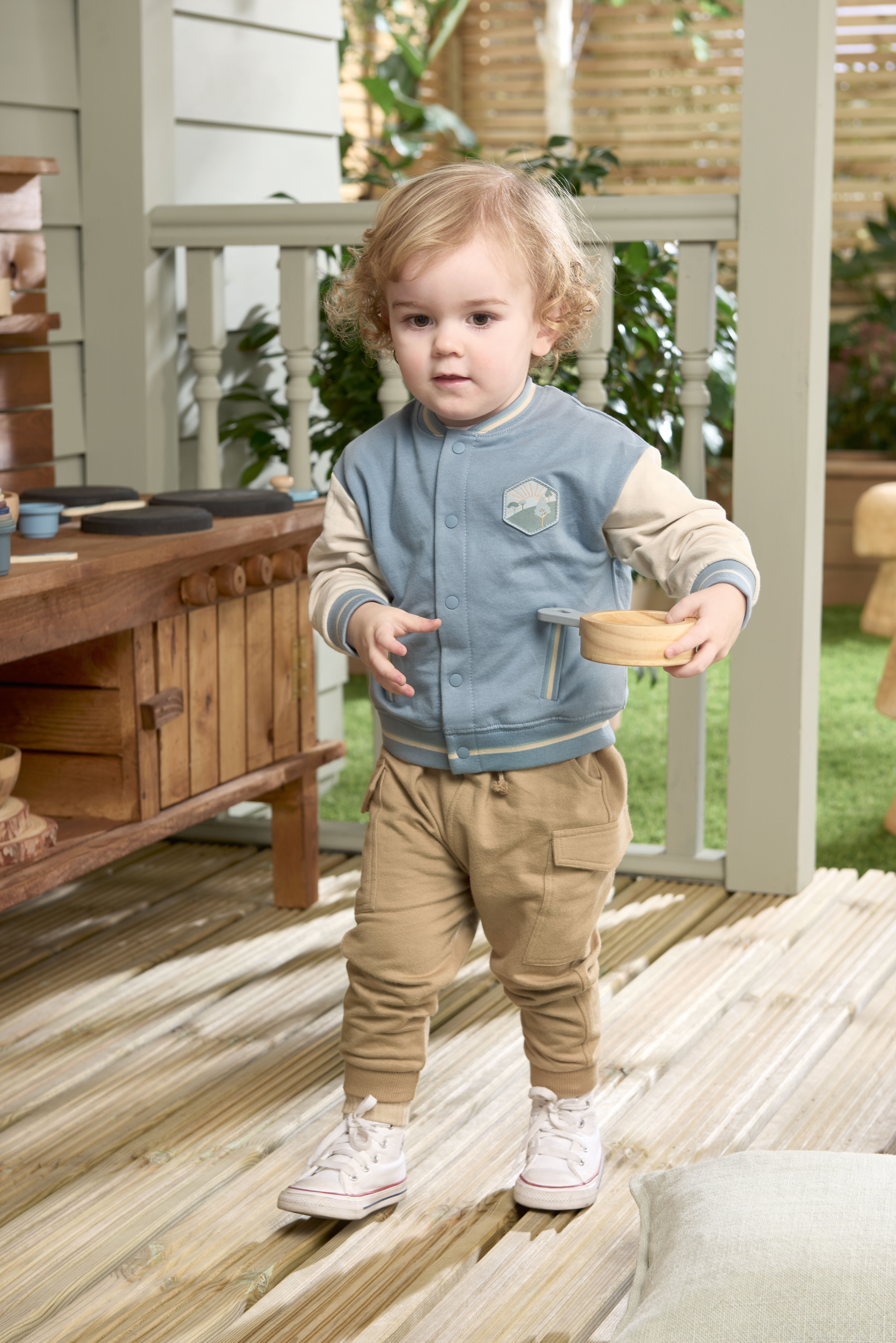 Utility Jogger image number 9