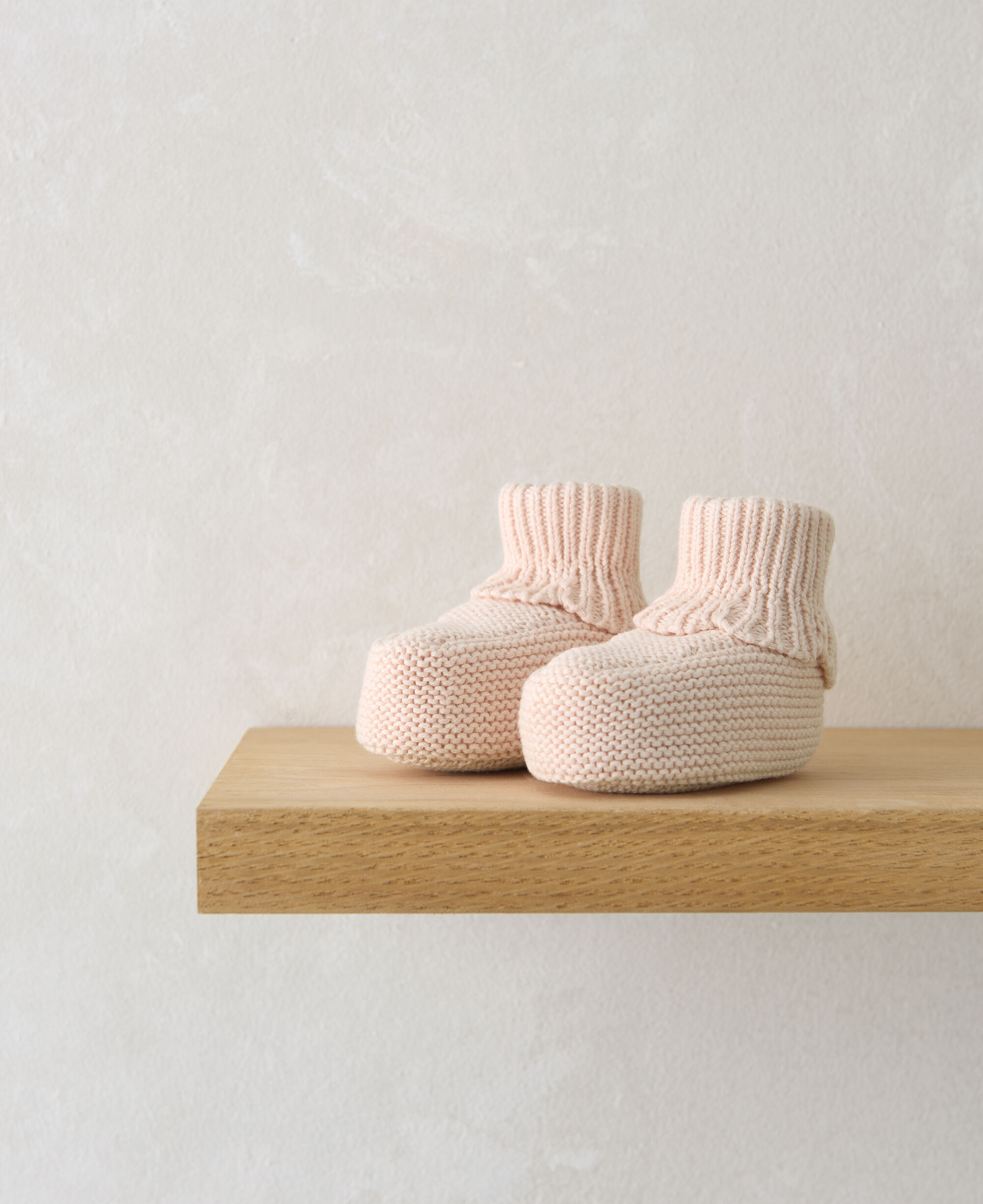 Knitted Booties - Pink image number 1