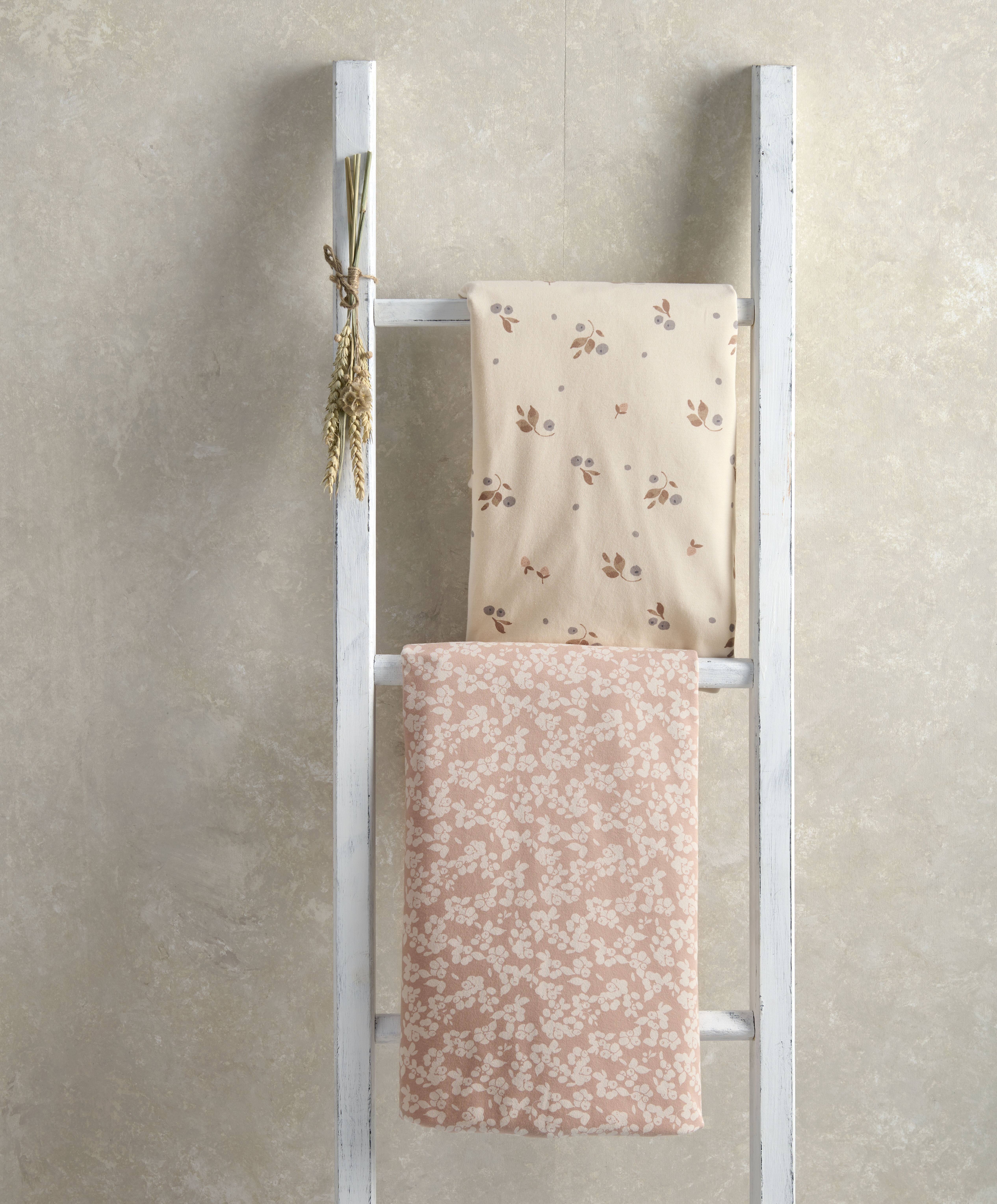 Cotbed Fitted Sheets (2 Pack) &ndash; Berry/Peony image number 1