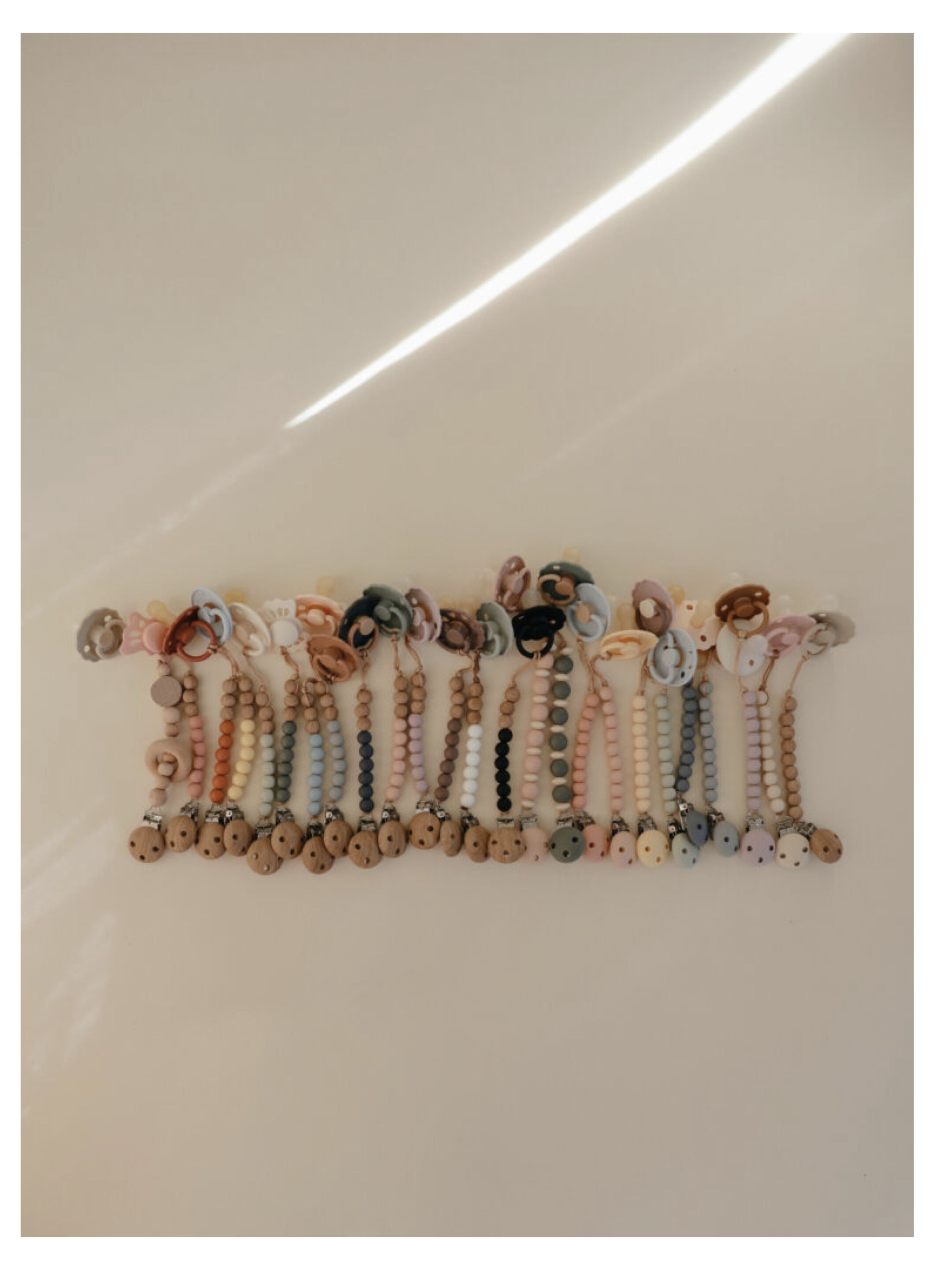 Mushie Pacifier Clips Halo Cadet Blue image number 1