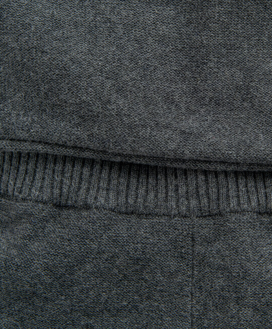 2 Piece Charcoal Knit Wrap Set image number 5