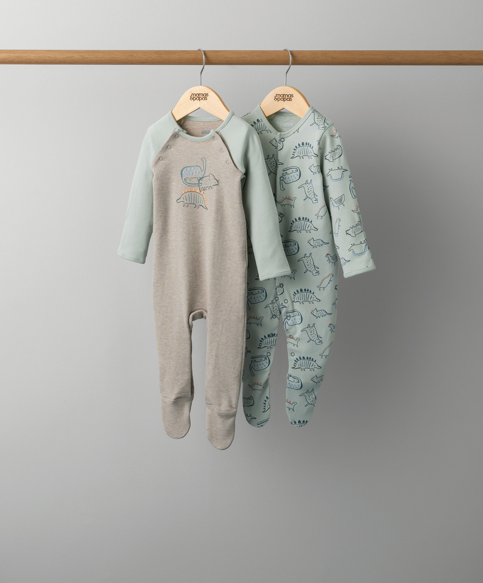Sale baby sleepsuits shop