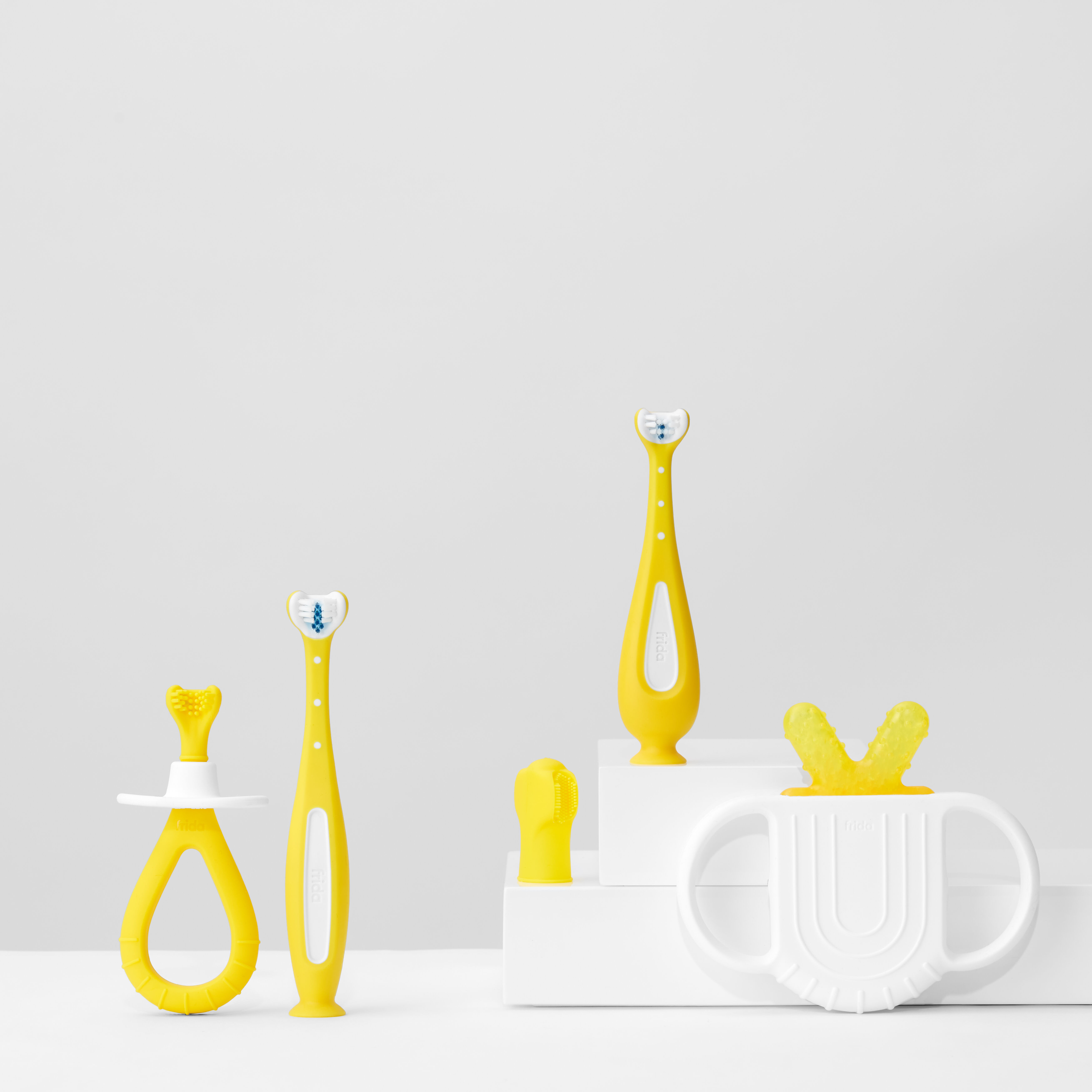 Fridababy - Grow With Me Training Toothbrush Set image number 4