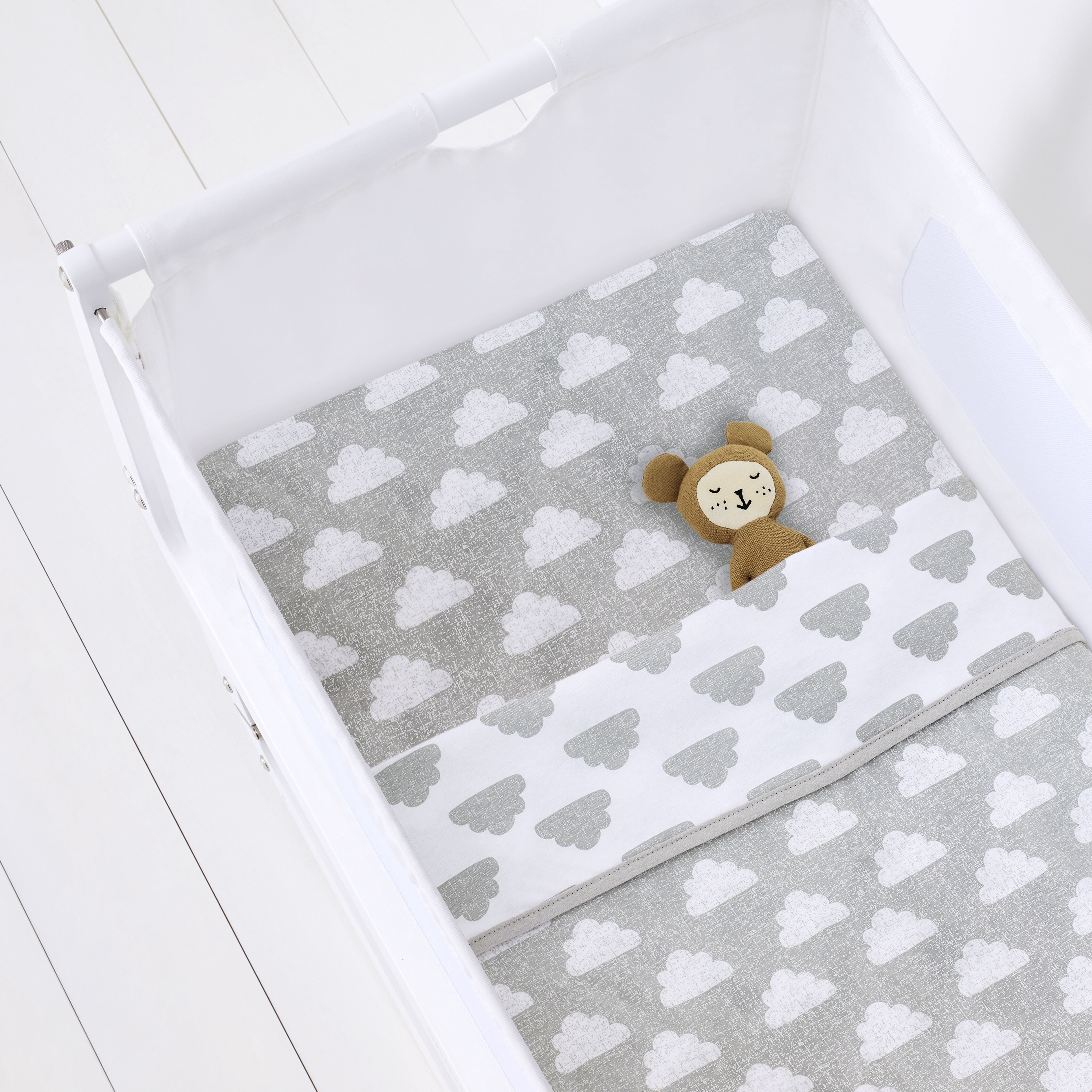 Buy Snuz 3pc Crib Bedding Set Cloud Nine Nursery Mamas Papas Qatar