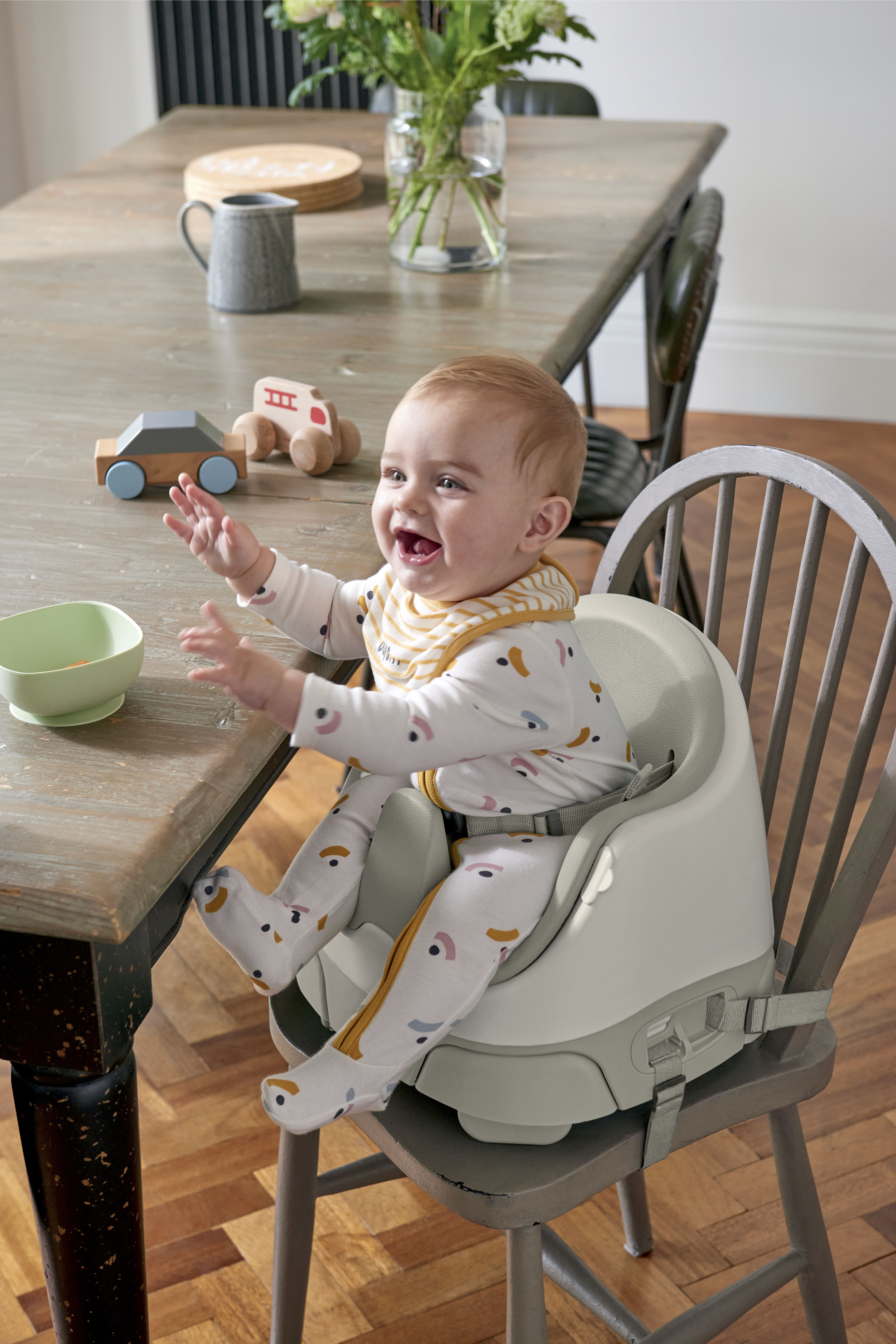 Bug 3-in-1 Floor & Booster Seat with Activity Tray - Clay image number 5