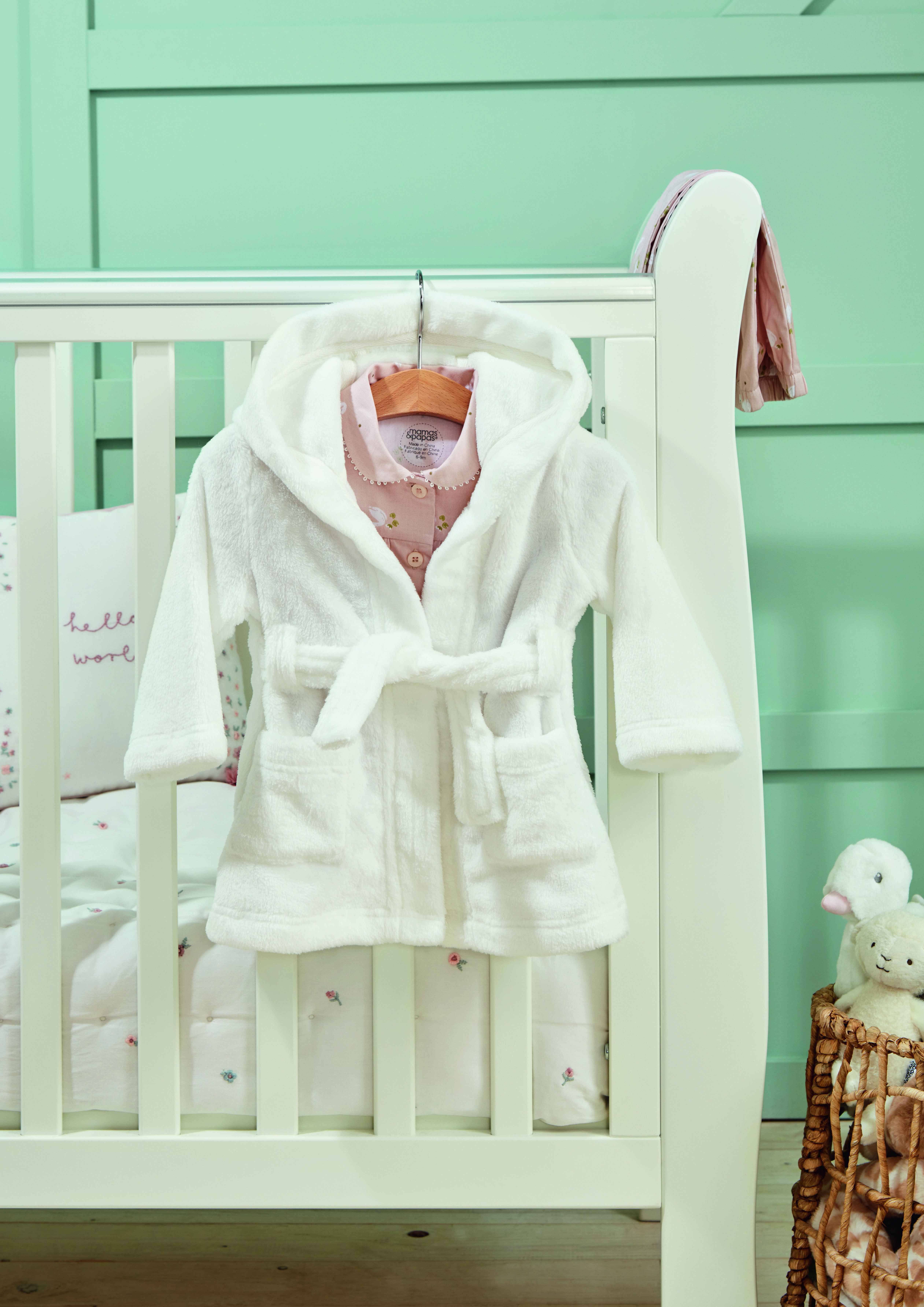 White Dressing Gown image number 1