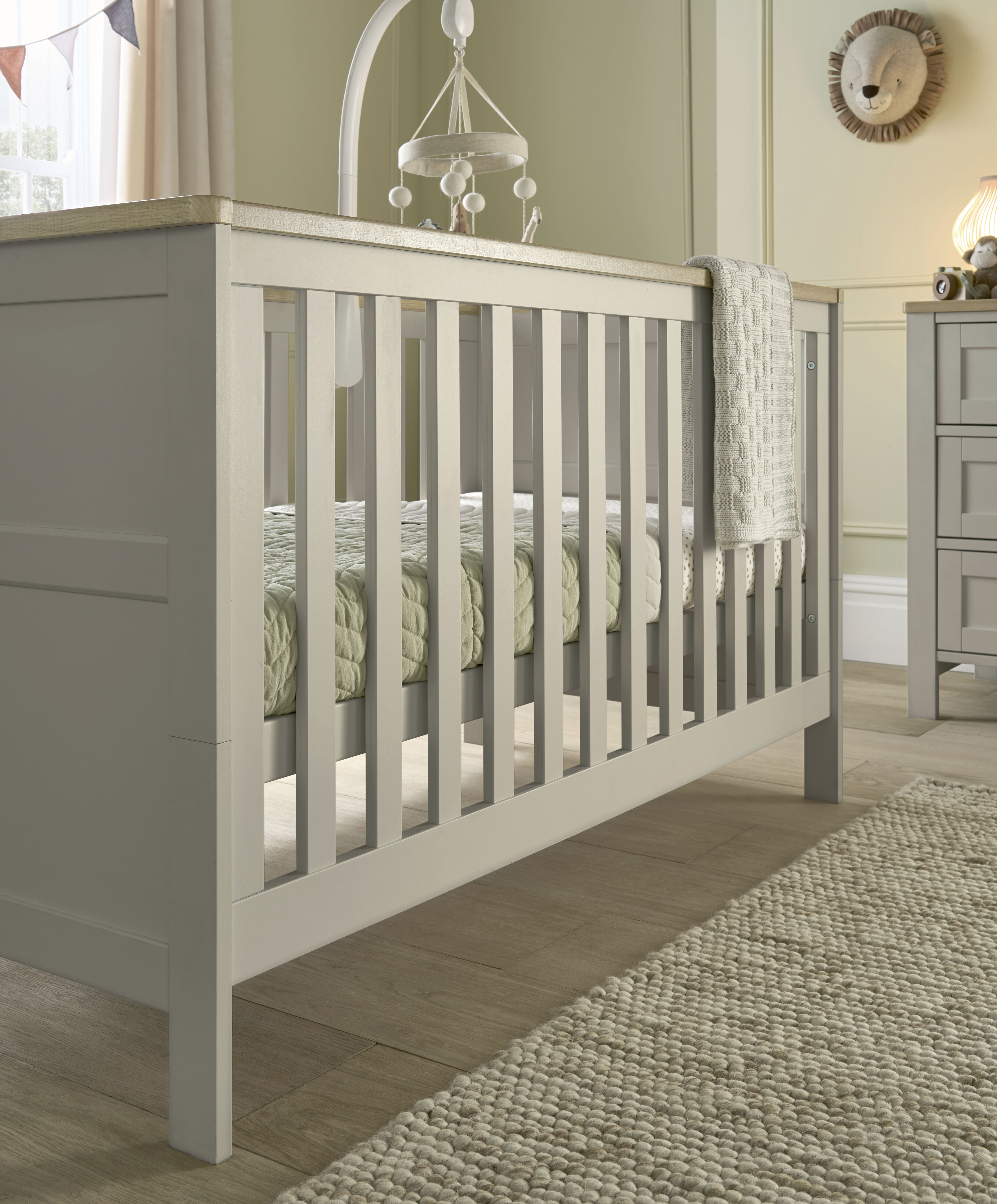 Wedmore Cotbed - Pebble image number 1