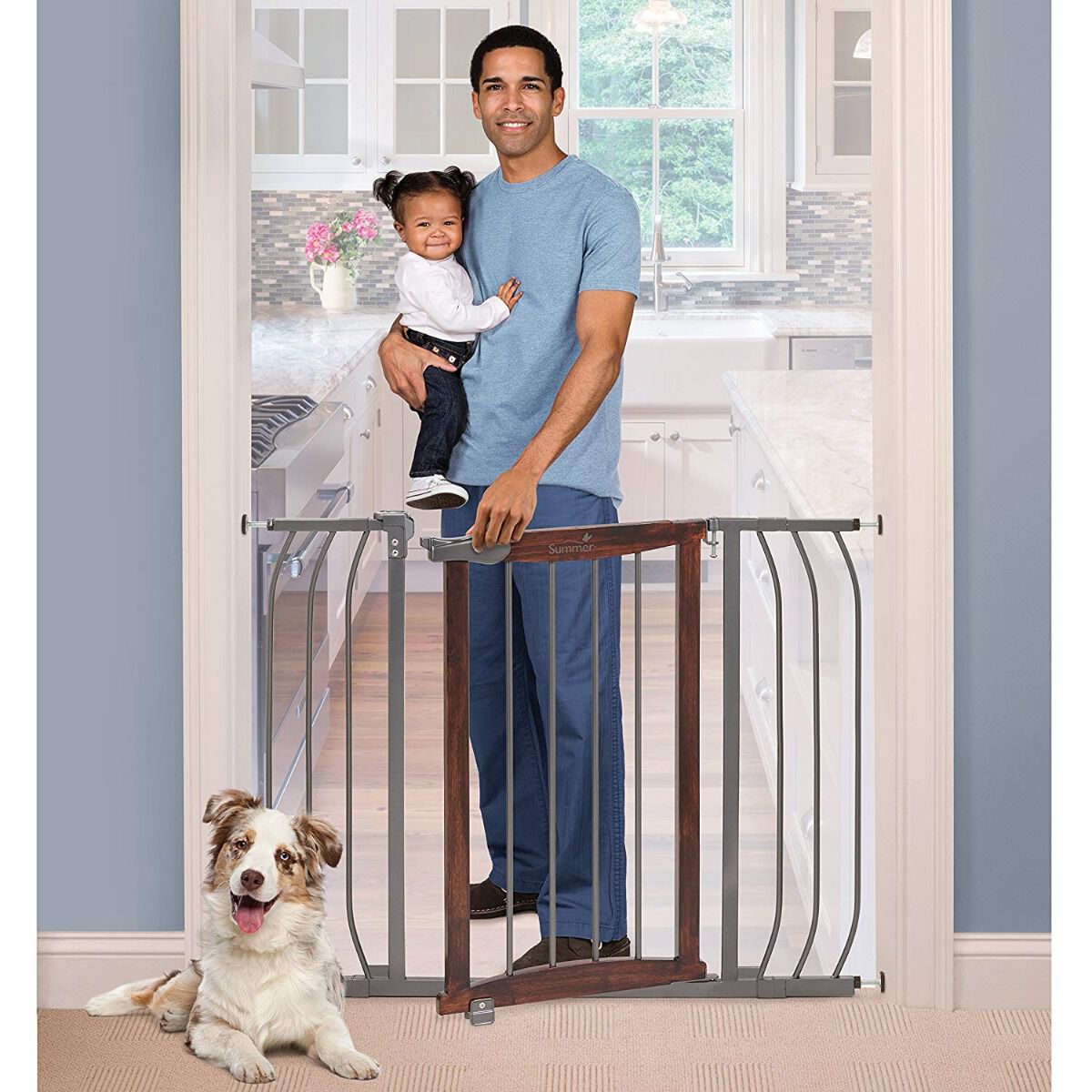 Summer walk through sales gate