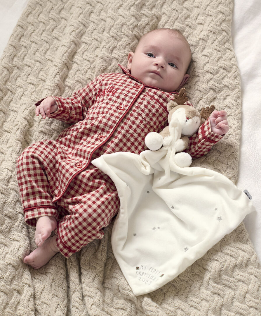 Christmas Reindeer Comforter image number 3