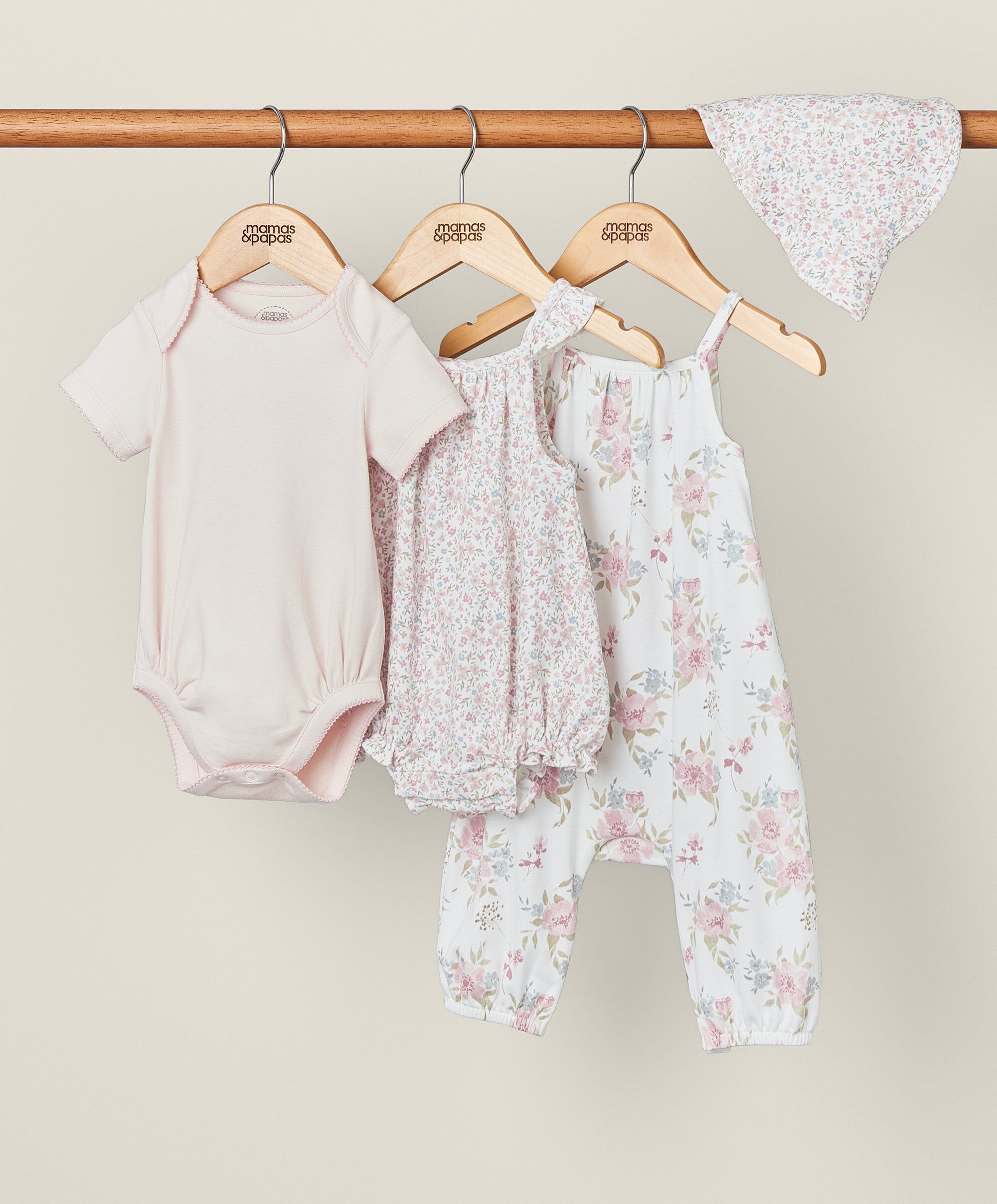 Newborn outfit set clearance