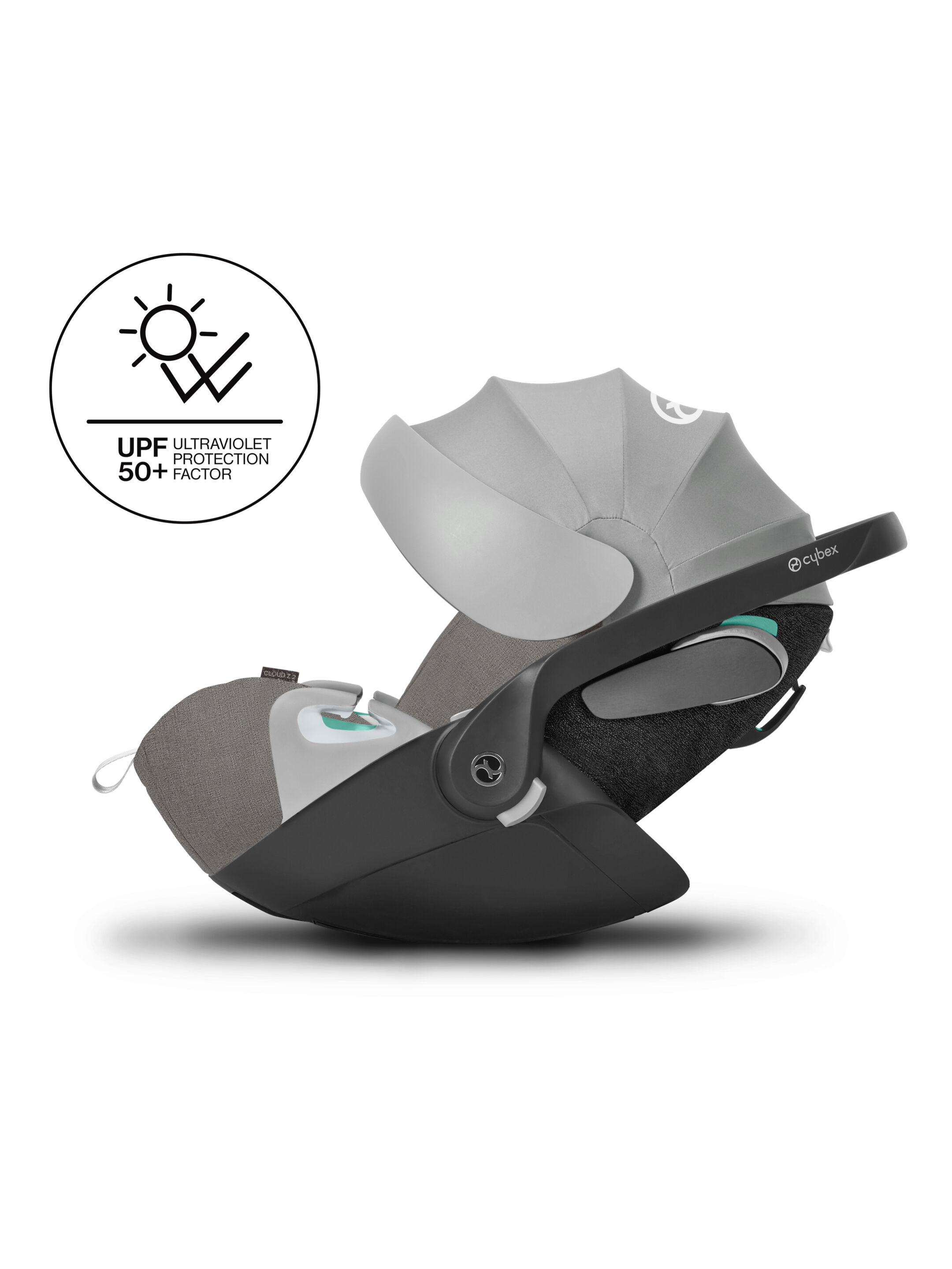 あい　Cybex CLOUD Z i-size Car Seat Cybex Cloud Z i-Size • Deep Black • Premium class