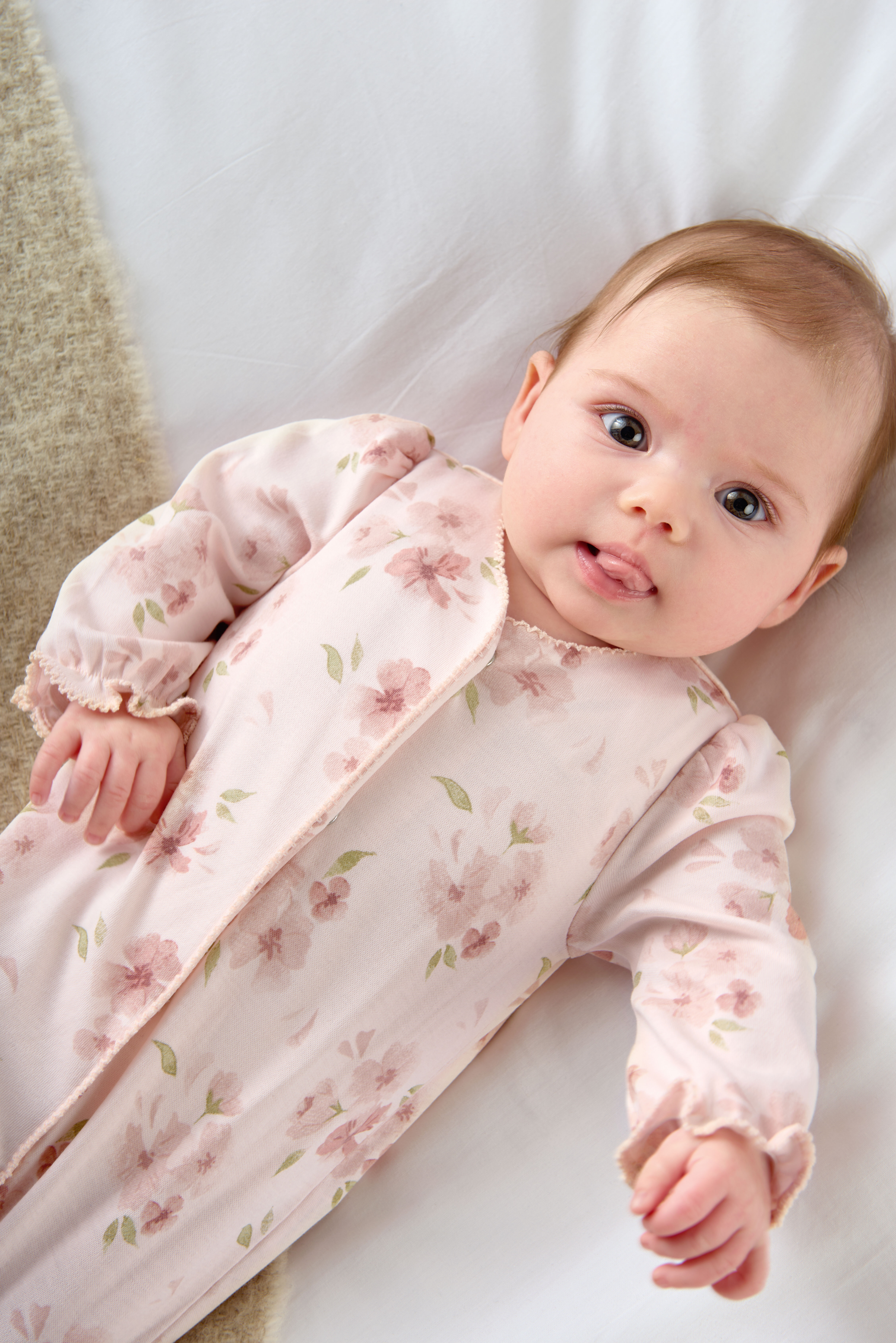 Floral All In One image number 3