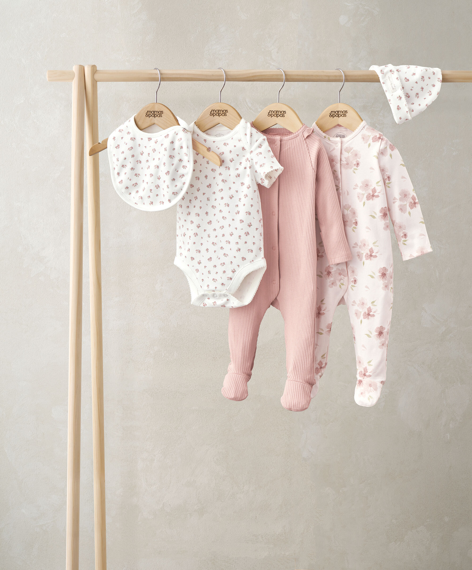 5 Piece Floral Set image number 1