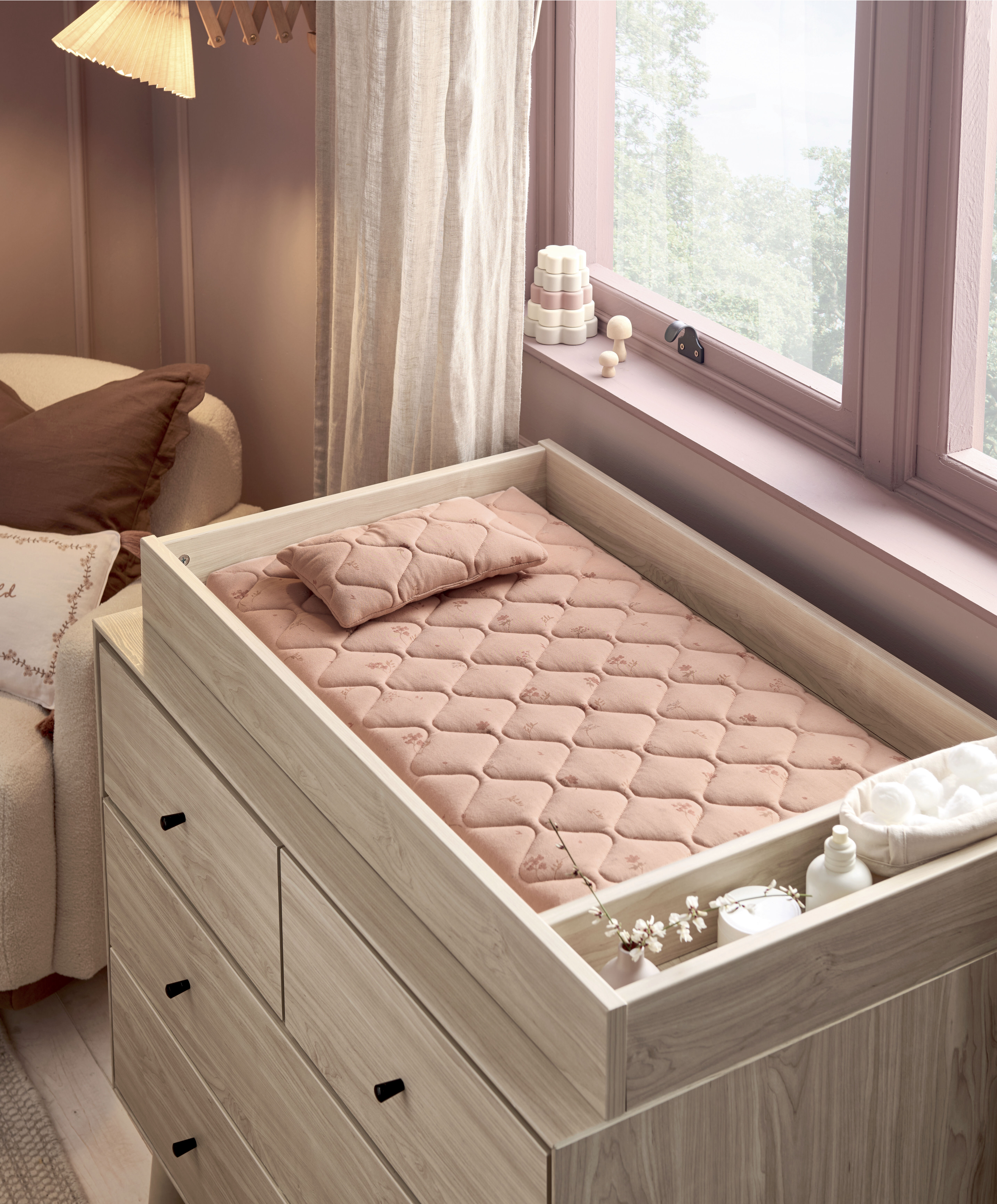 Luxury Changing Mat - Wildflower image number 1