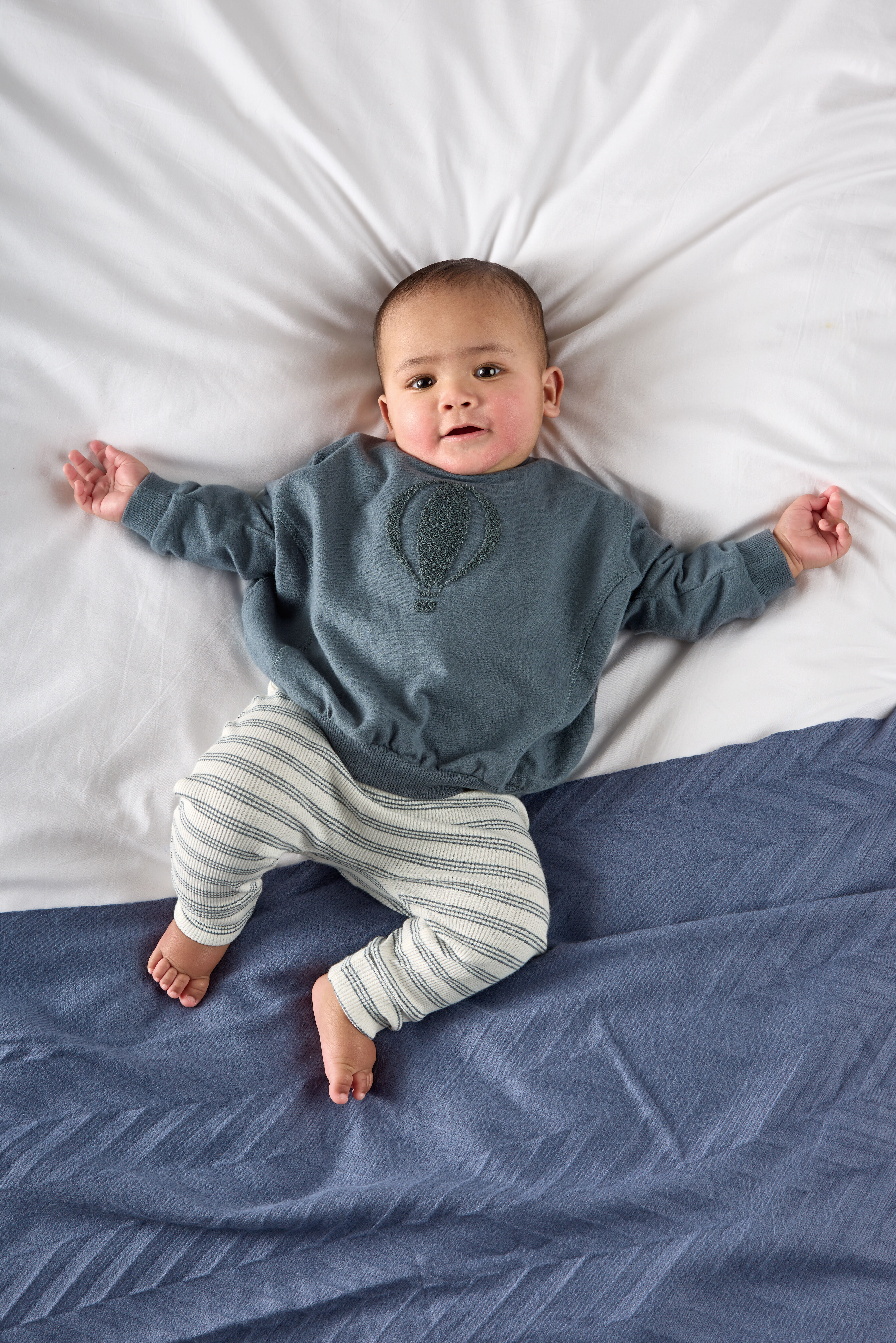 2 Piece Stripe Top  & Legging Set image number 5