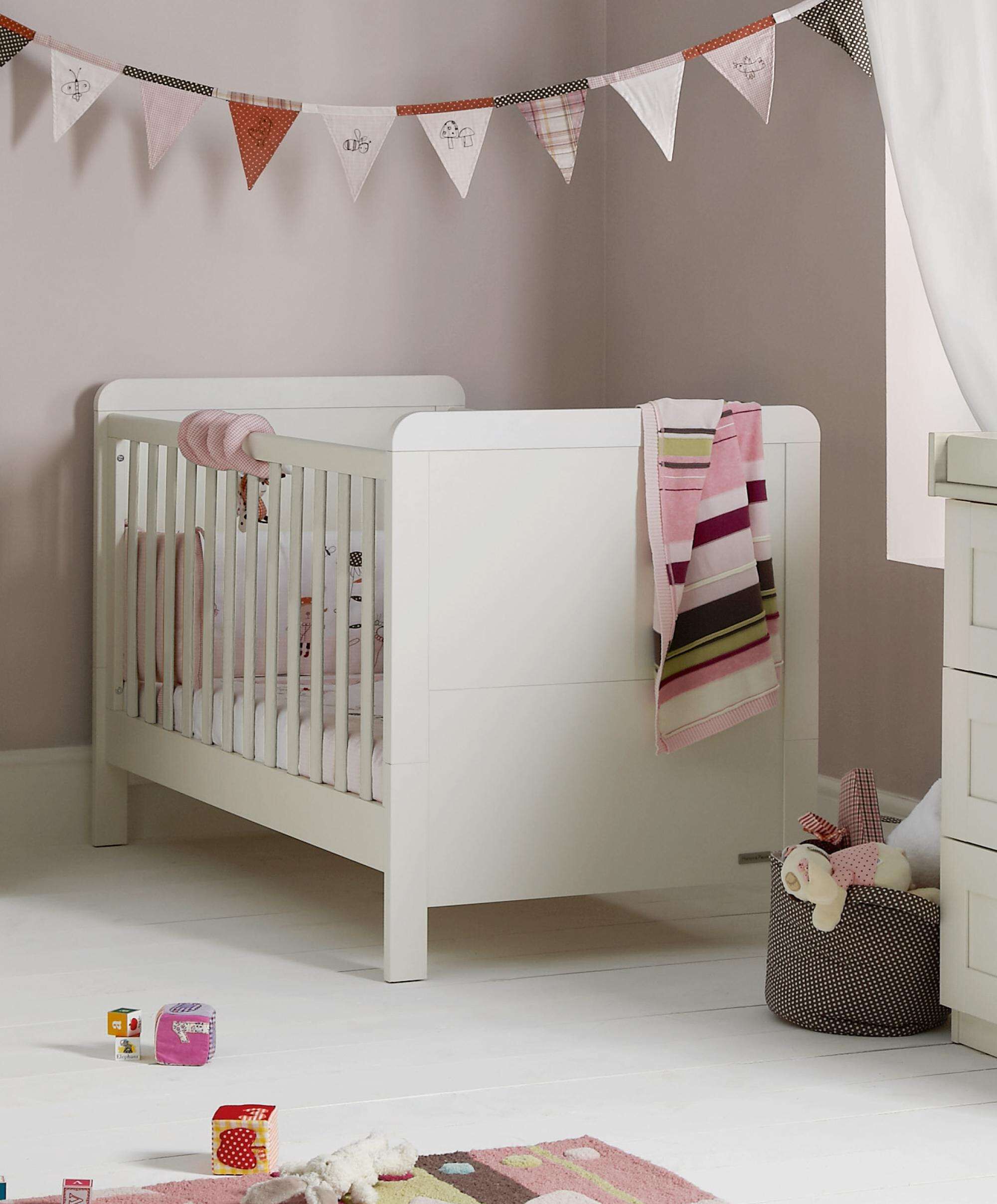 Mamas and top papas rialto bookcase